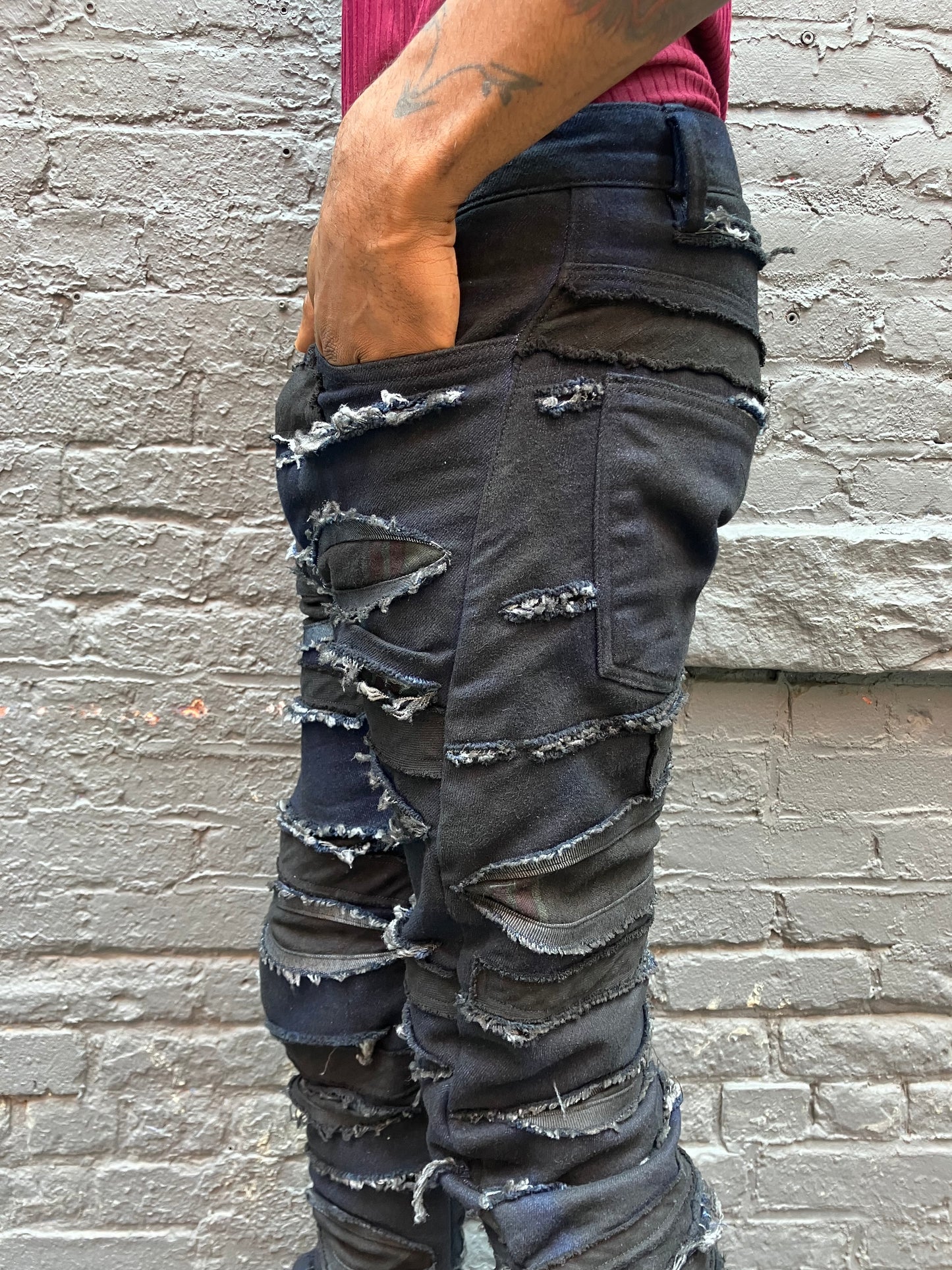 FW23 || DNA DESTROYED PANTS || 100% COTTON - BLACK
