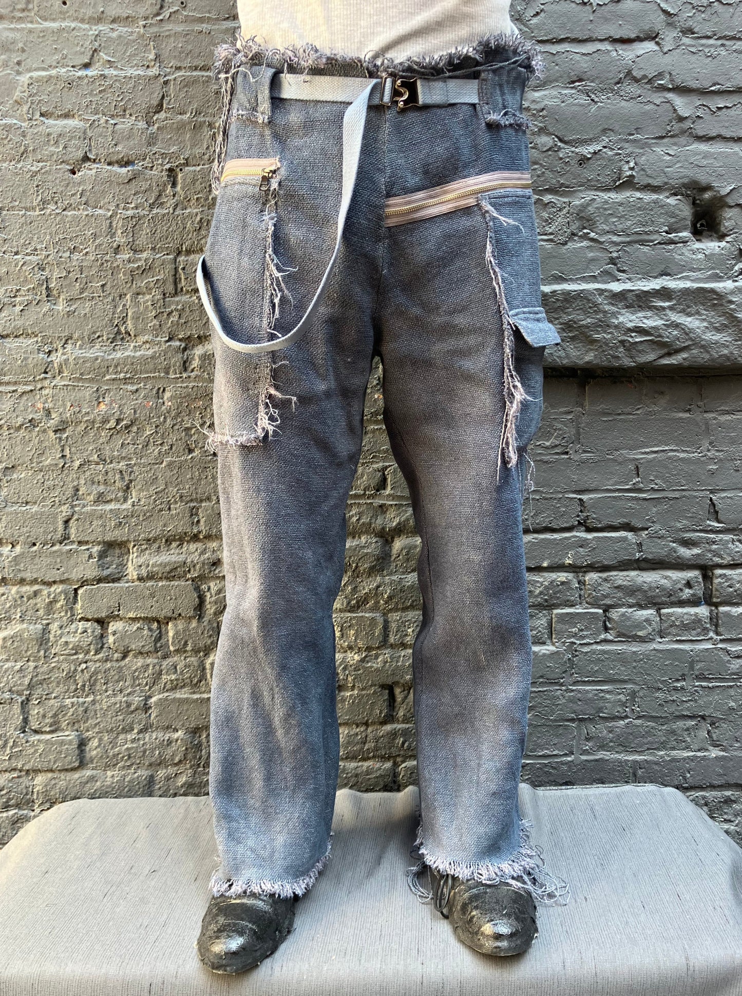 FW23 || ZIPPER BIG PANTS || 100% HEAVY LINEN - OD GREY