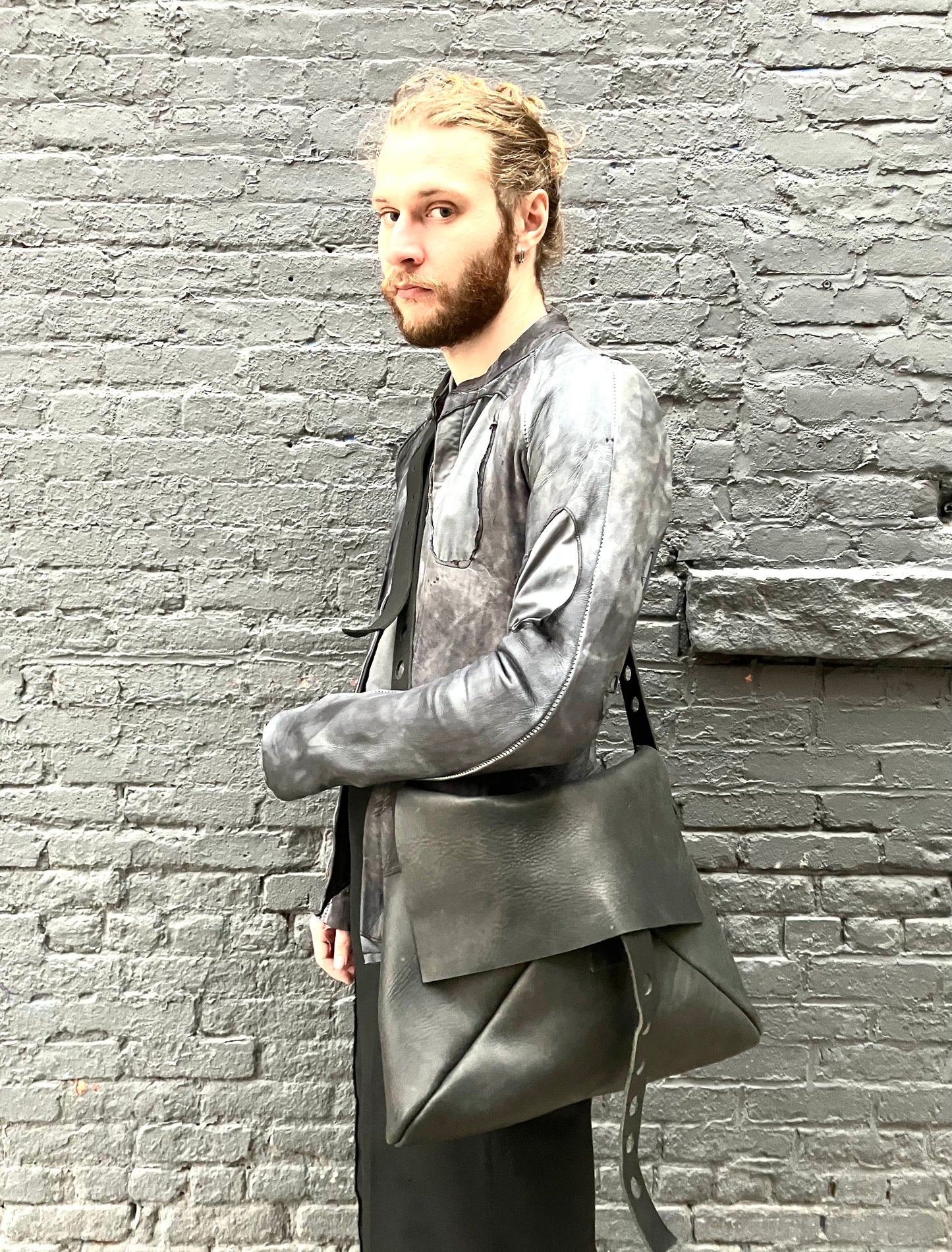 FW23 || POLIS BAG || BLACK HORSEHIDE