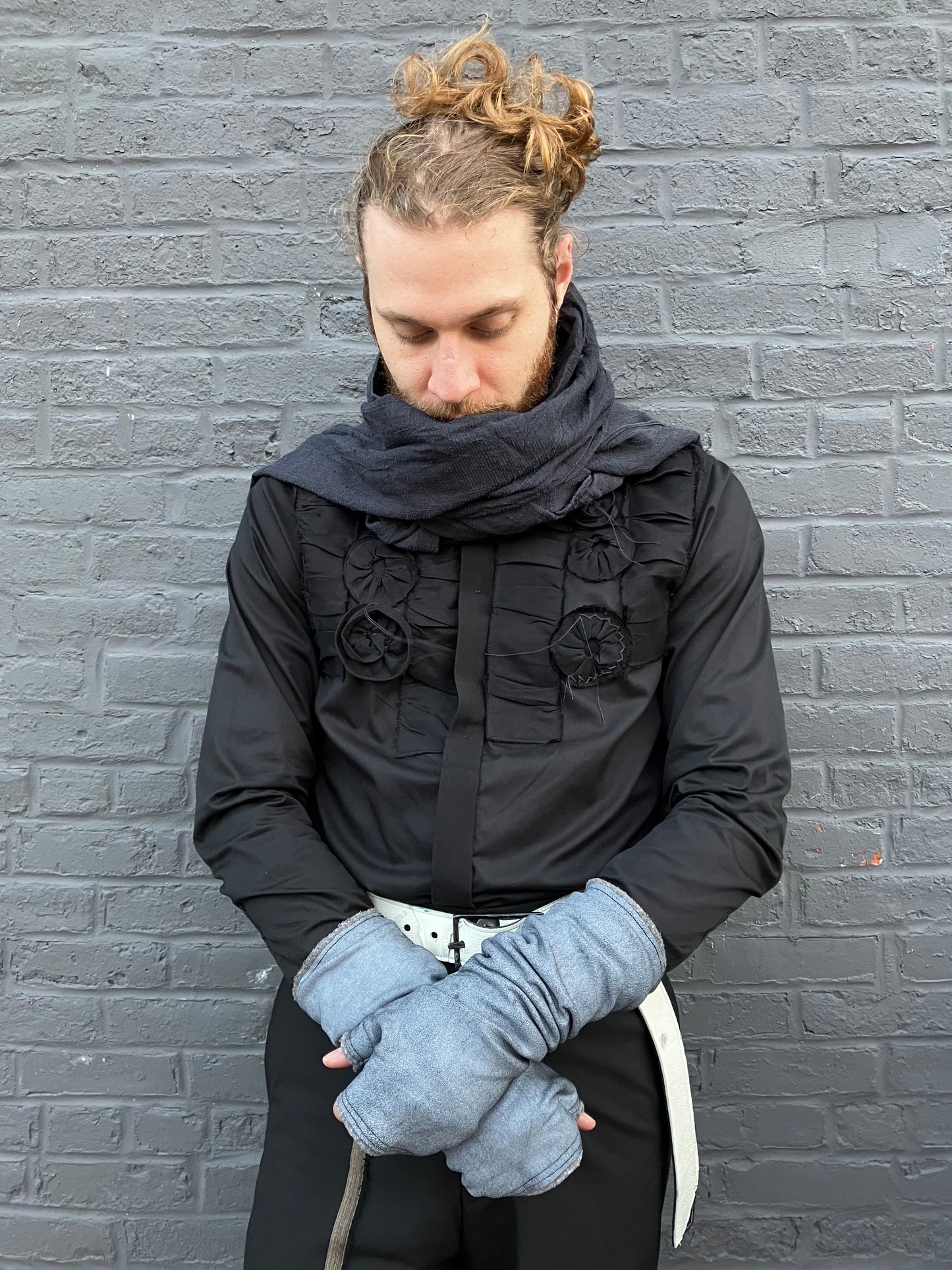 FW23 || LONG FINGERLESS GAUNTLETS || LEATHER + KNIT - GREY
