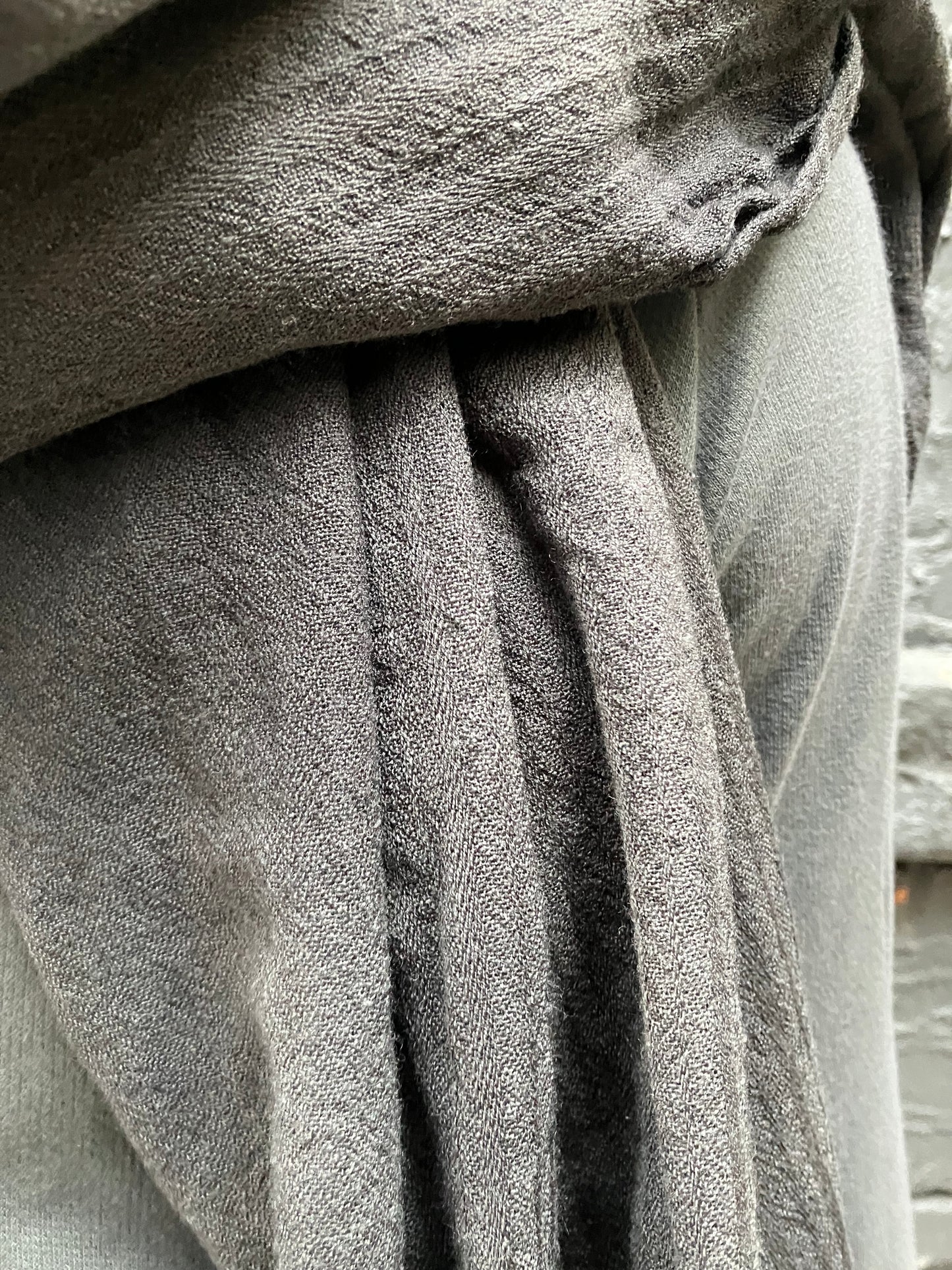 FW23 || RIDGE SCARF || BLACK WOOL