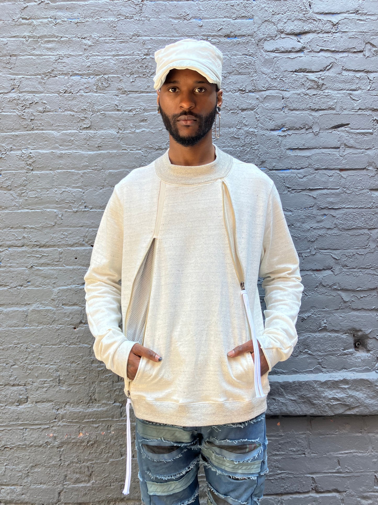 FW23 || ZIP FRONT FAULTED SHOULDER SWEATSHIRT || OFF WHITE