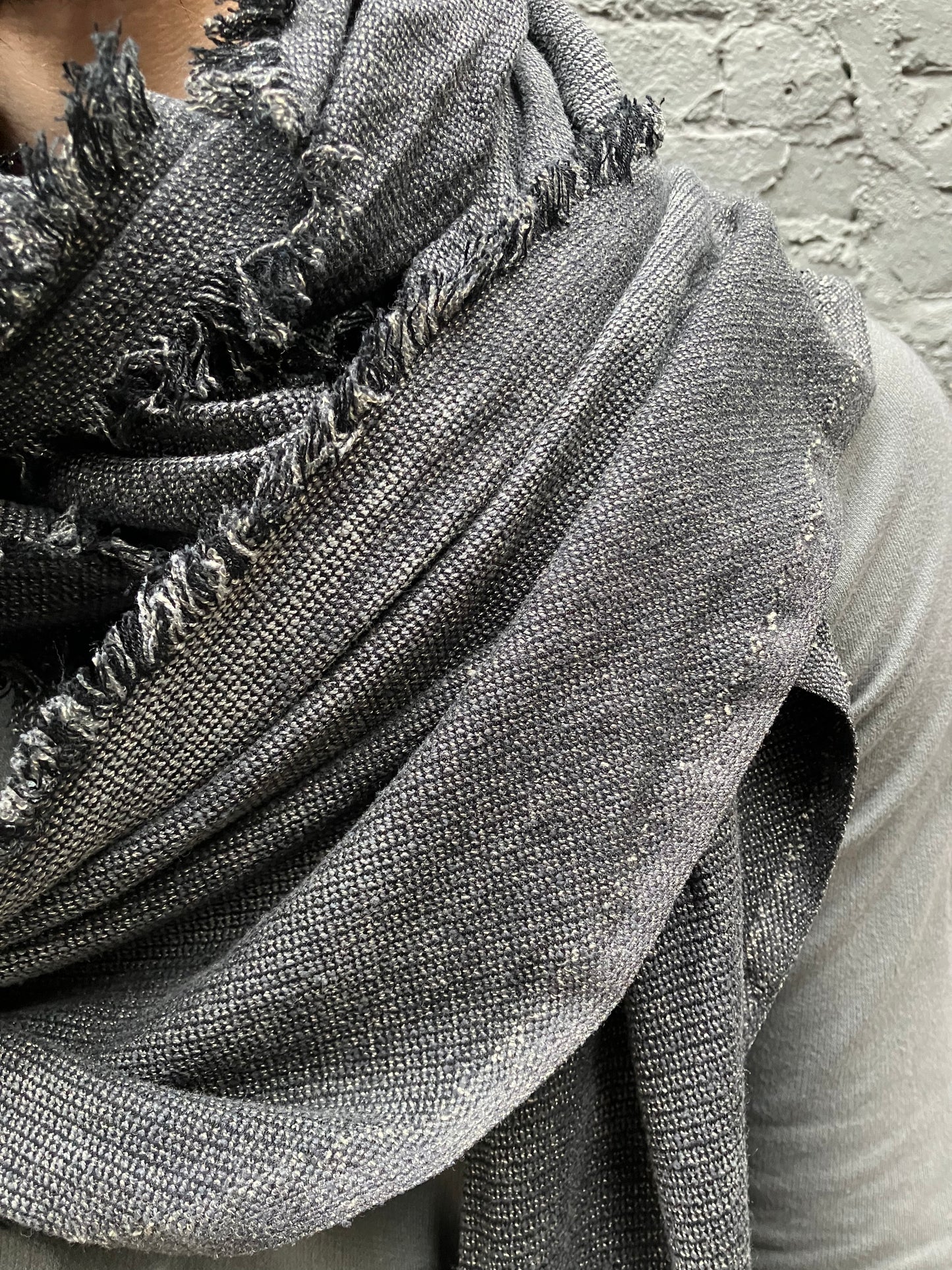 FW23 || BIAS CUT SCARF || BLACK RAW SILK