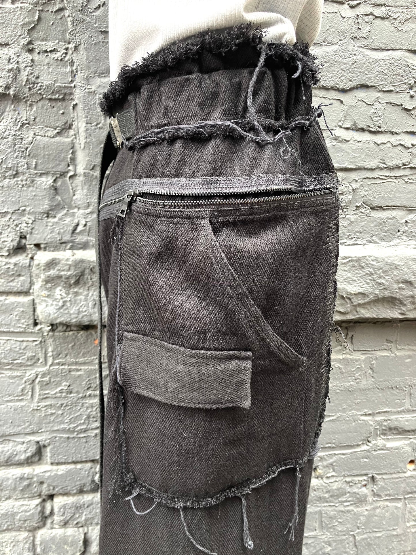 FW23 || ZIPPER BIG PANTS || HEAVY CANVAS - BLACK
