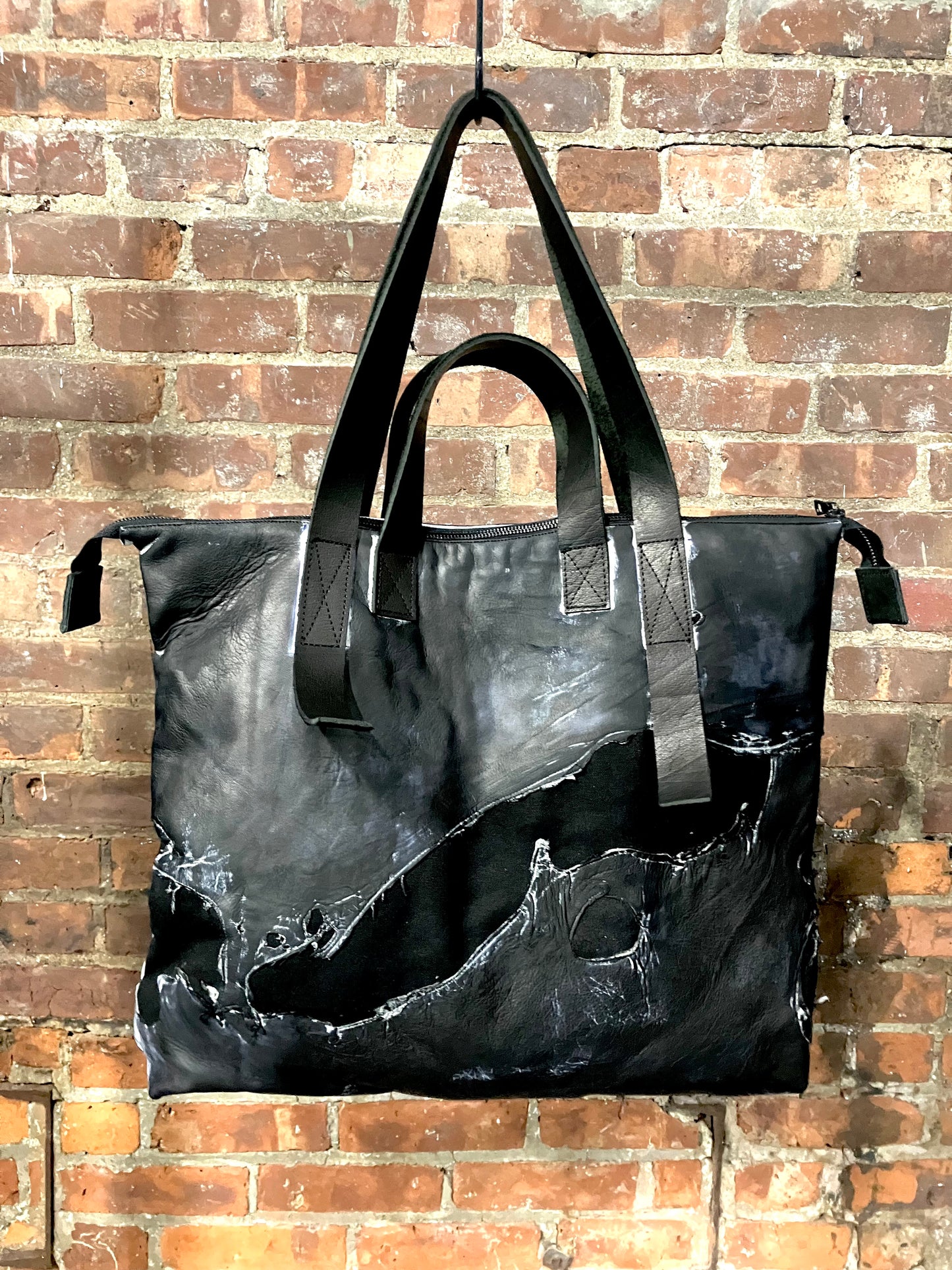 FW23 || PHILOSOPHER POET TOTE BAG || MOONSTAR BLACK