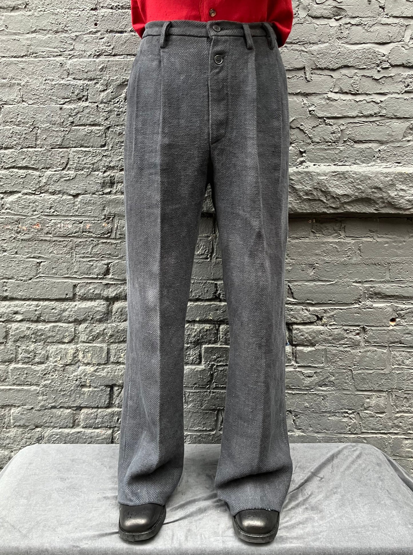 FW23 || PLEATED GODDE JUTE PANTS || 100% JUTE - BLACK