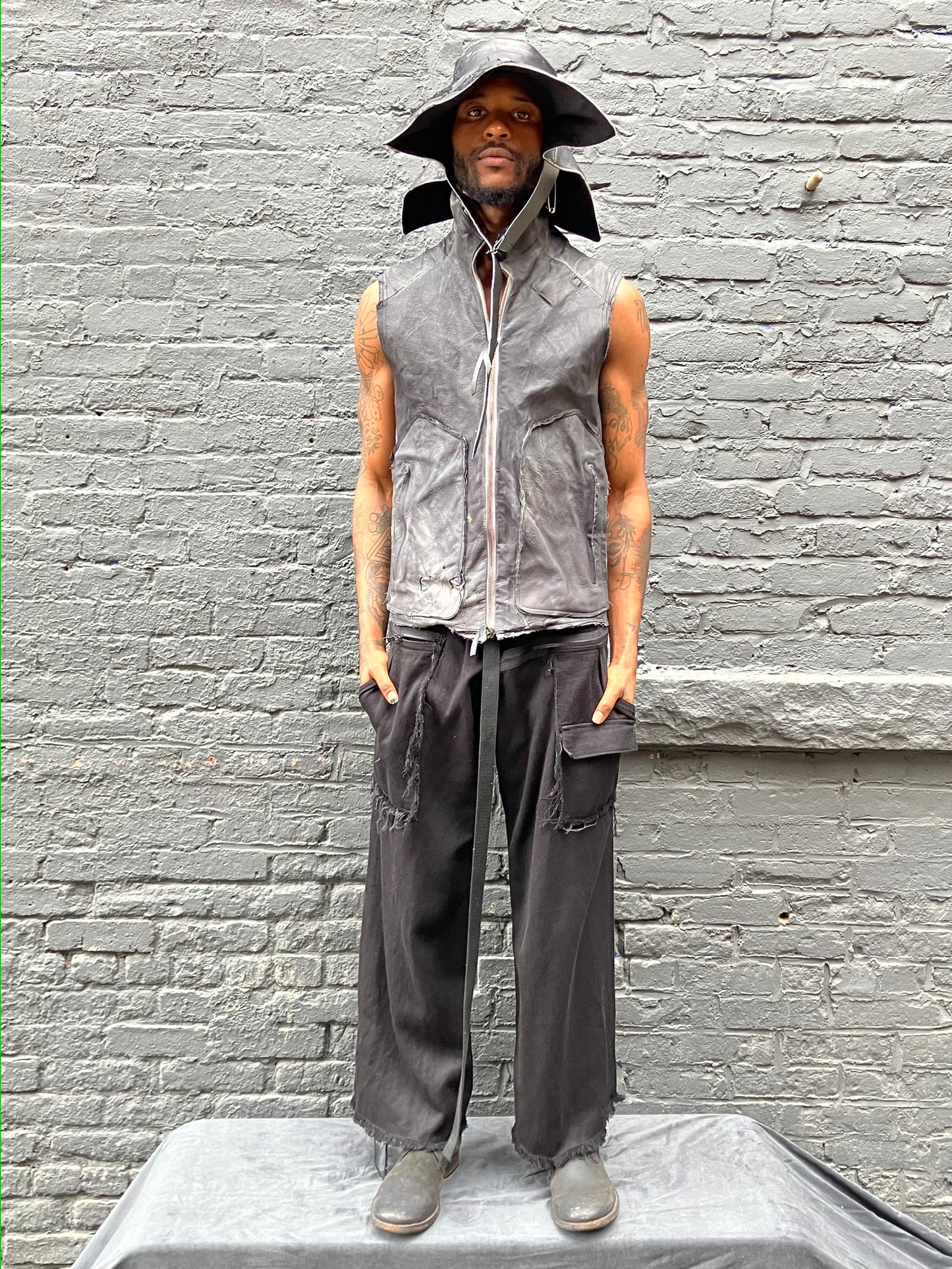 FW23 || ZIPPER BIG PANTS || HEAVY CANVAS - BLACK