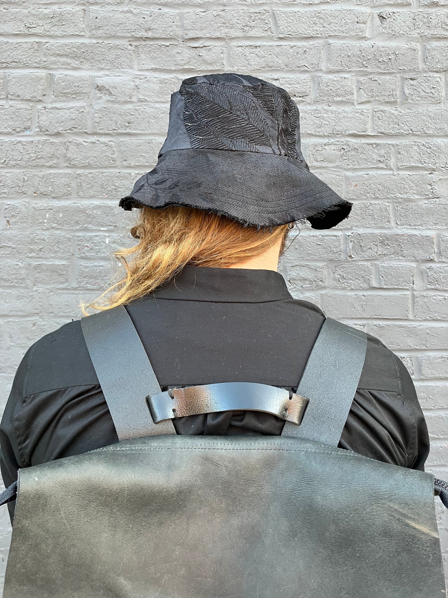 FW23 || REVERSIBLE ZERO BUCKET HAT || EMBROIDERED LINEN