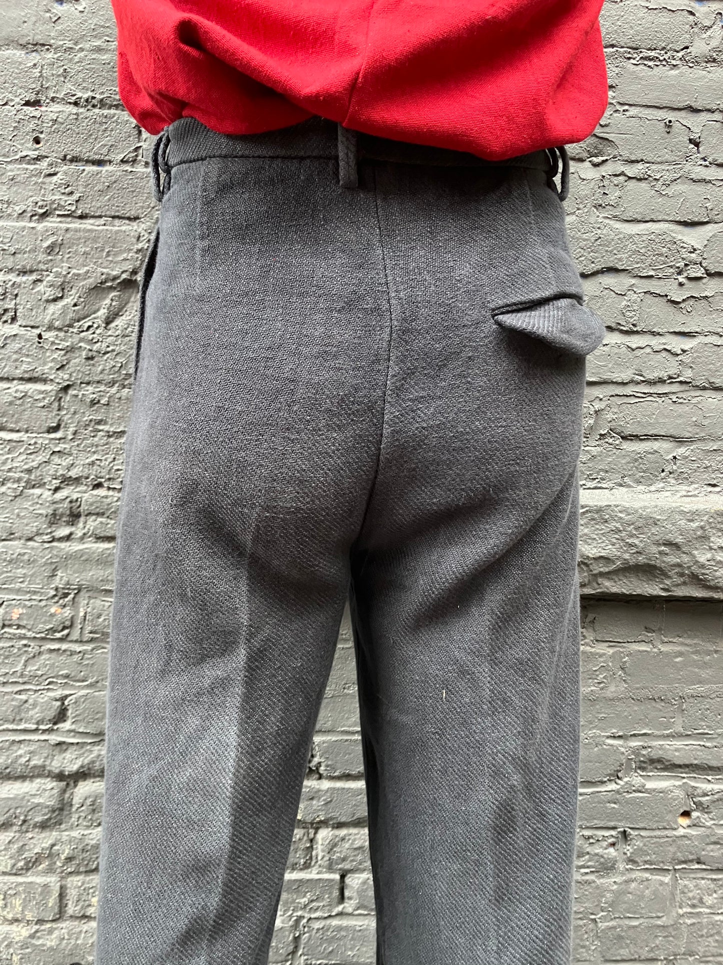 FW23 || PLEATED GODDE JUTE PANTS || 100% JUTE - BLACK