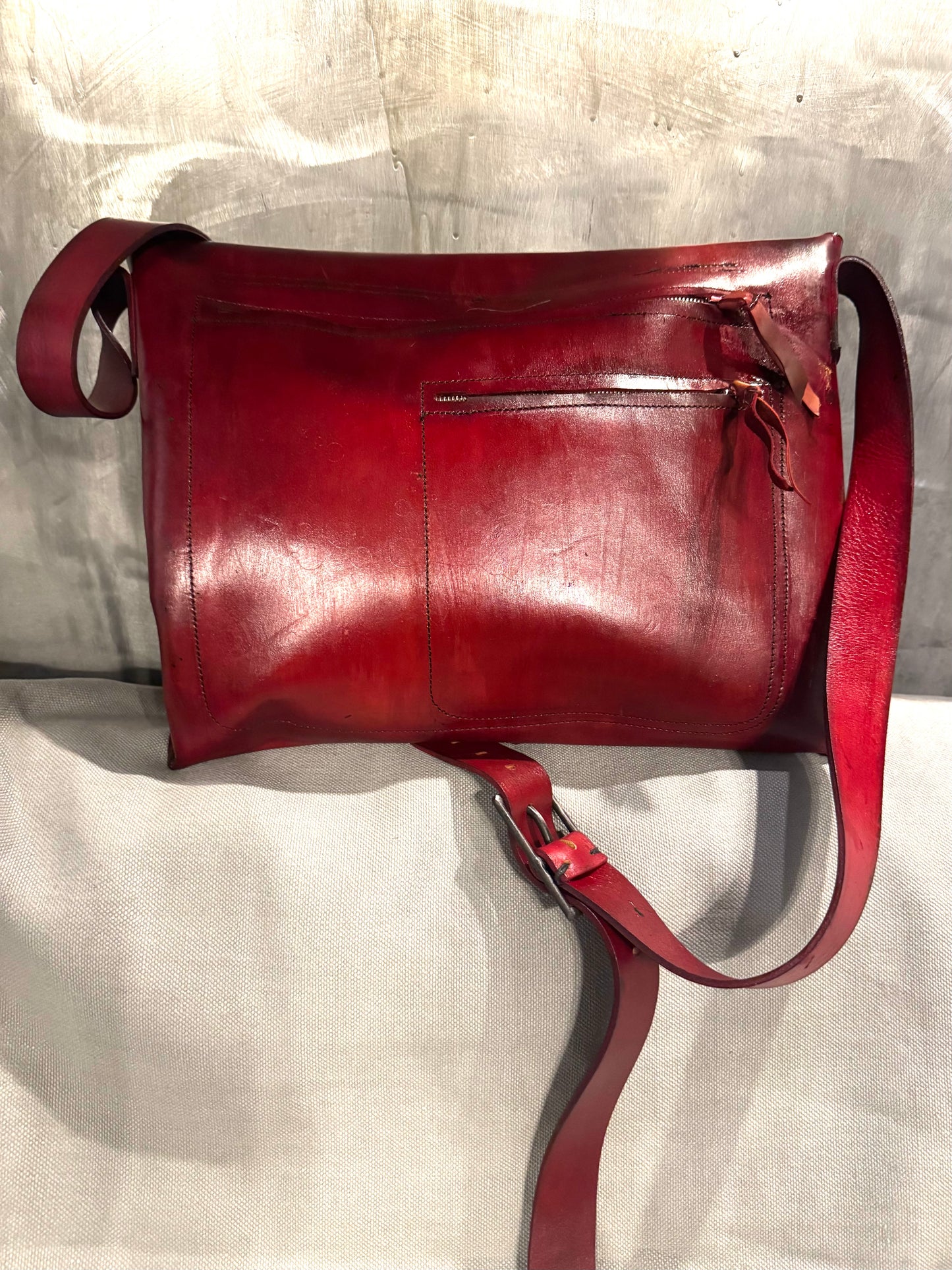 ZB- BG || POLIS - CLASS || DARK RED || COWHIDE + BISON
