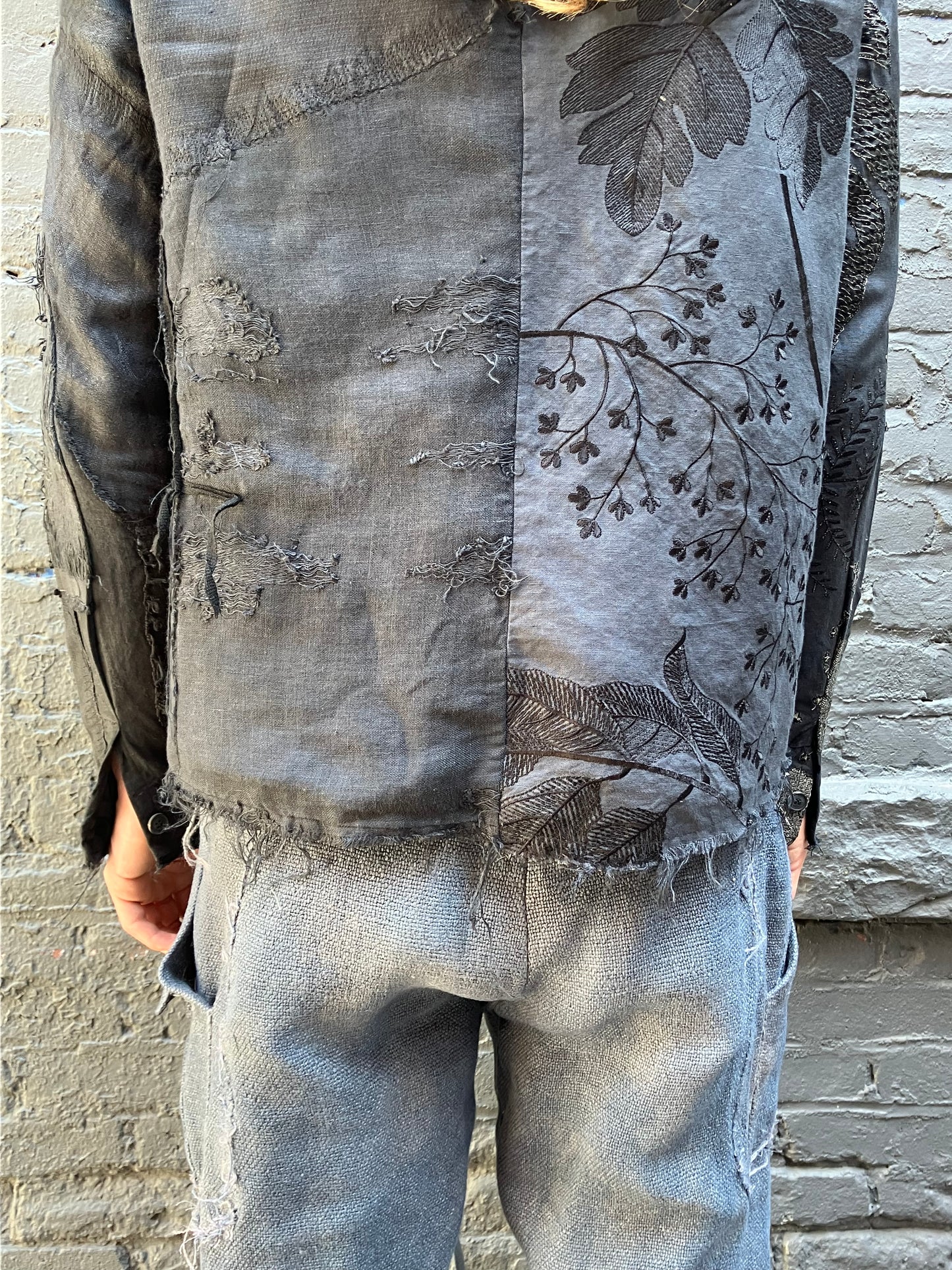 FW23 || PROTOLOGICAL ARCHETYPE ZERO EBROIDERED DARNSTITCH SHIRT || BLACK