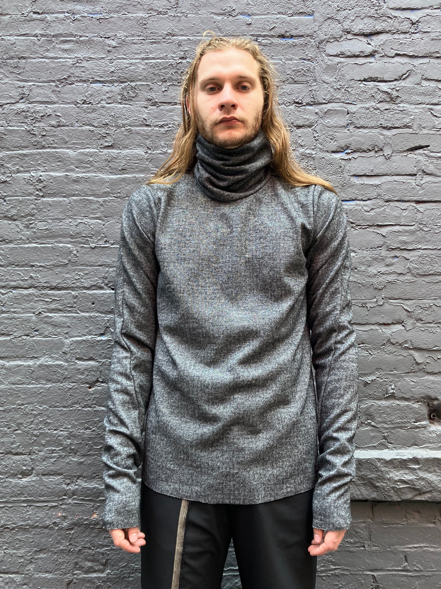 FW23 || HIGH NECK REVERSIBLE FAULTED SHOULDER TOP || GREY + BLACK PLAID