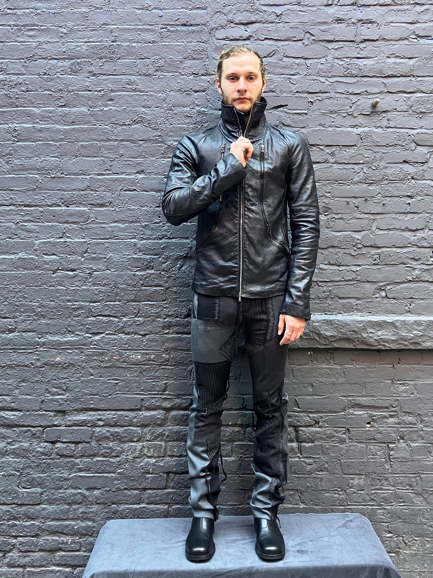 FW23|| TRI ZIP JACKET || BLACK
