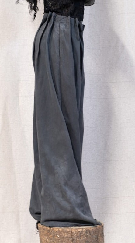 SS23 FEMME || PICKED PLEAT PANTS - CHARCOAL DYED