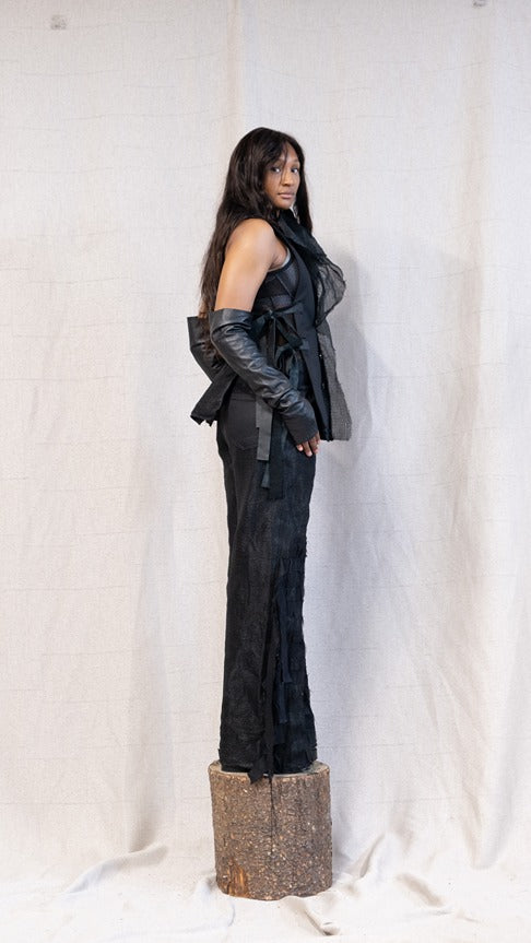 SS23 FEMME || LATTICE INDUSTRIAL MESH JEANS