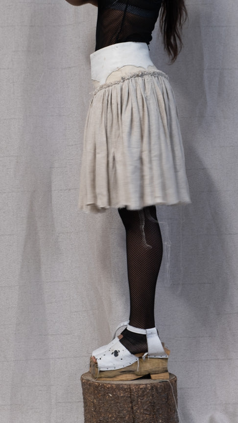 SS23 FEMME || MOONSTAR LINEN + LEATHER YOKE SHORT SKIRT