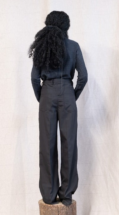SS23 FEMME || WIDE LEG OVERLOCKED GODDE JEANS