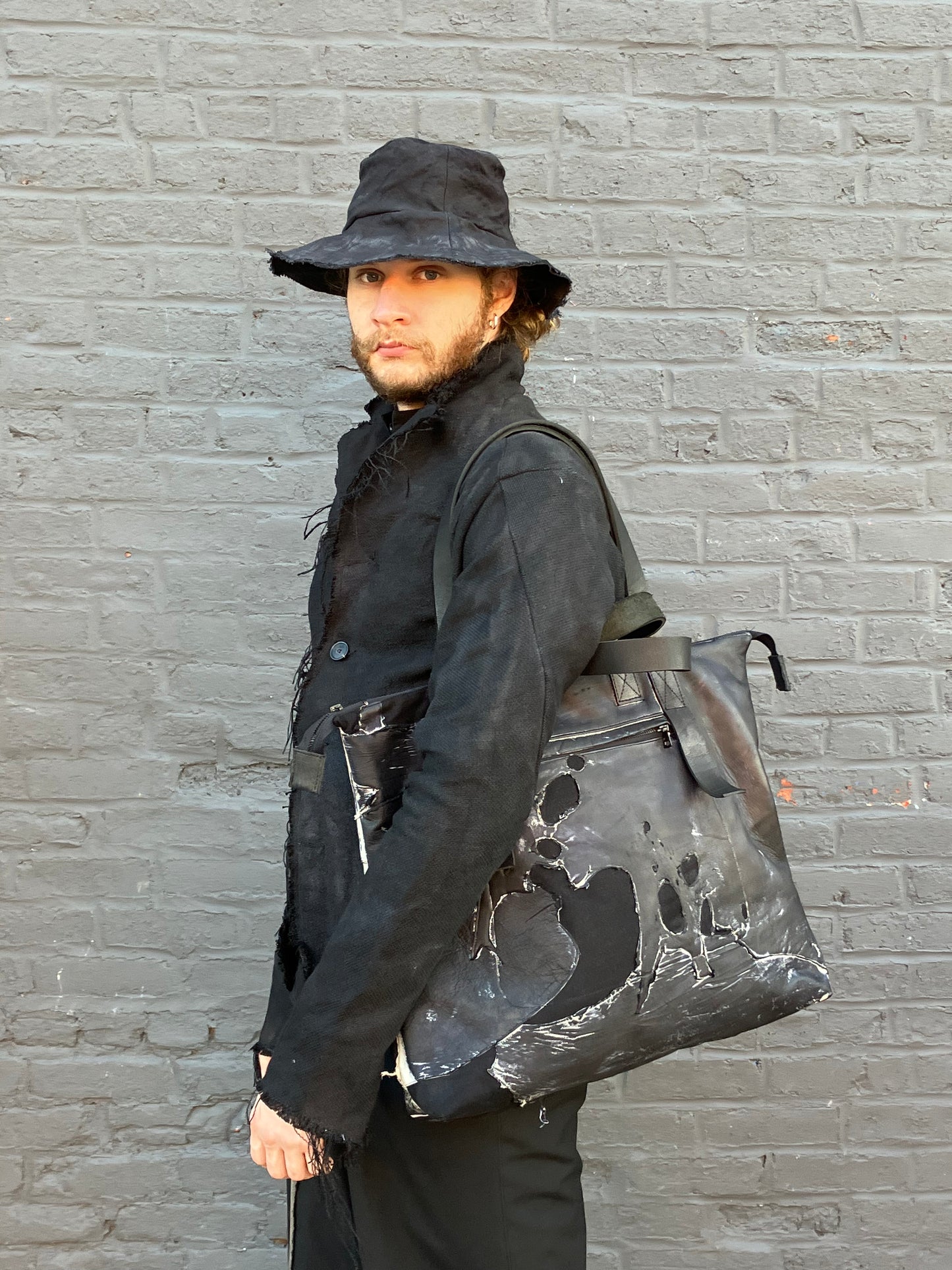 FW23 || PHILOSOPHER POET TOTE BAG || MOONSTAR BLACK