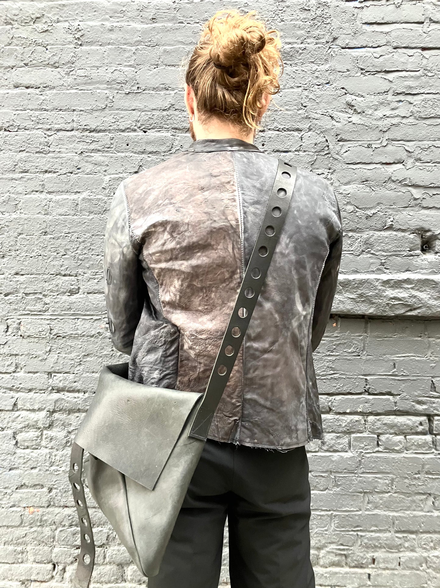 FW23 || POLIS BAG || BLACK HORSEHIDE