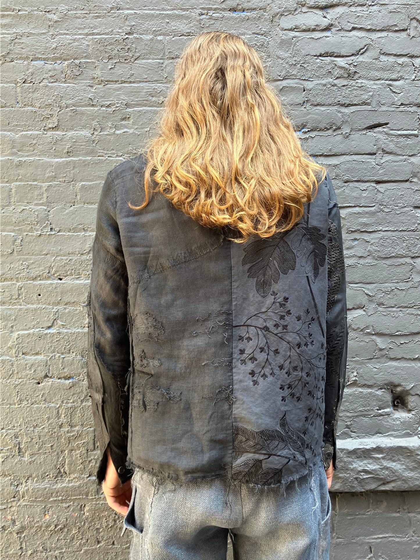 FW23 || PROTOLOGICAL ARCHETYPE ZERO EBROIDERED DARNSTITCH SHIRT || BLACK