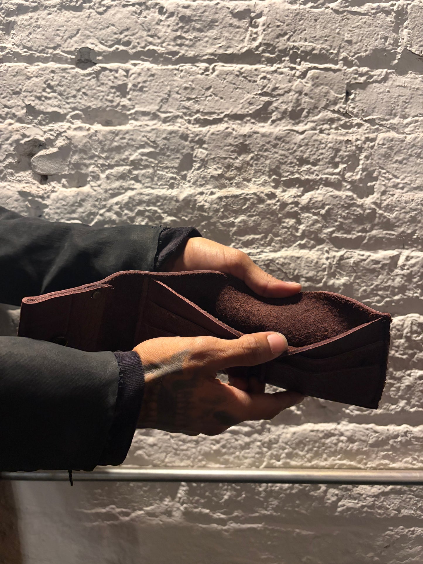 FW25 || WALLET /A\ - OXBLOOD || BISON