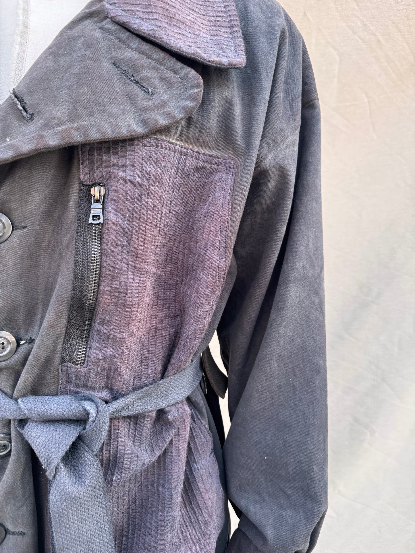 SS25 || BEAST LIGHTWEIGHT TRENCH COAT || BLACK