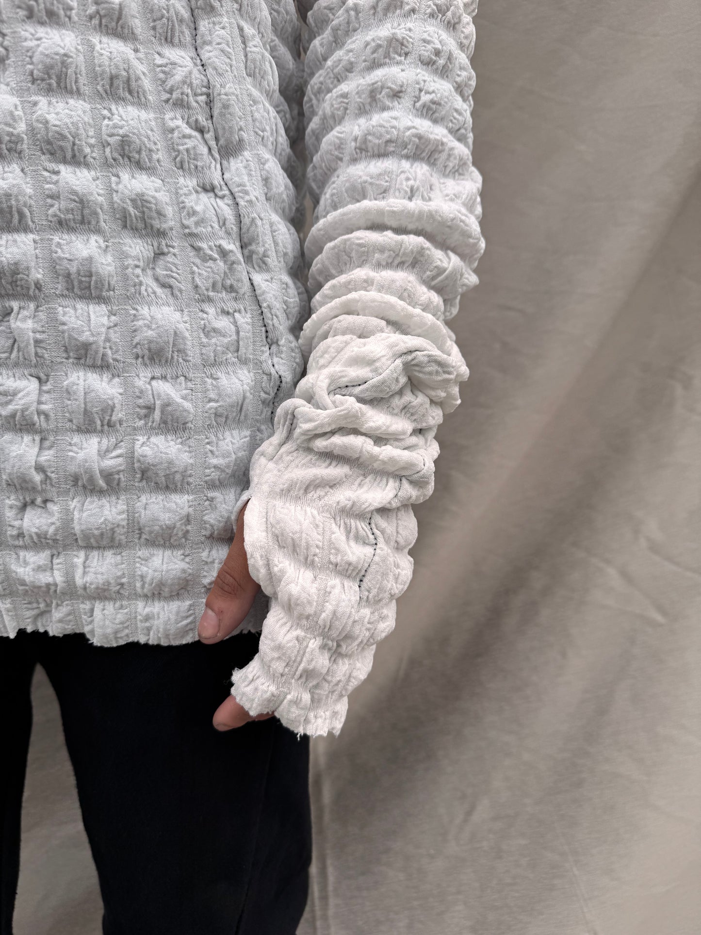 SS25 || OVERLOCKED PRIMORIDAL BUBBLE TEE || WHITE