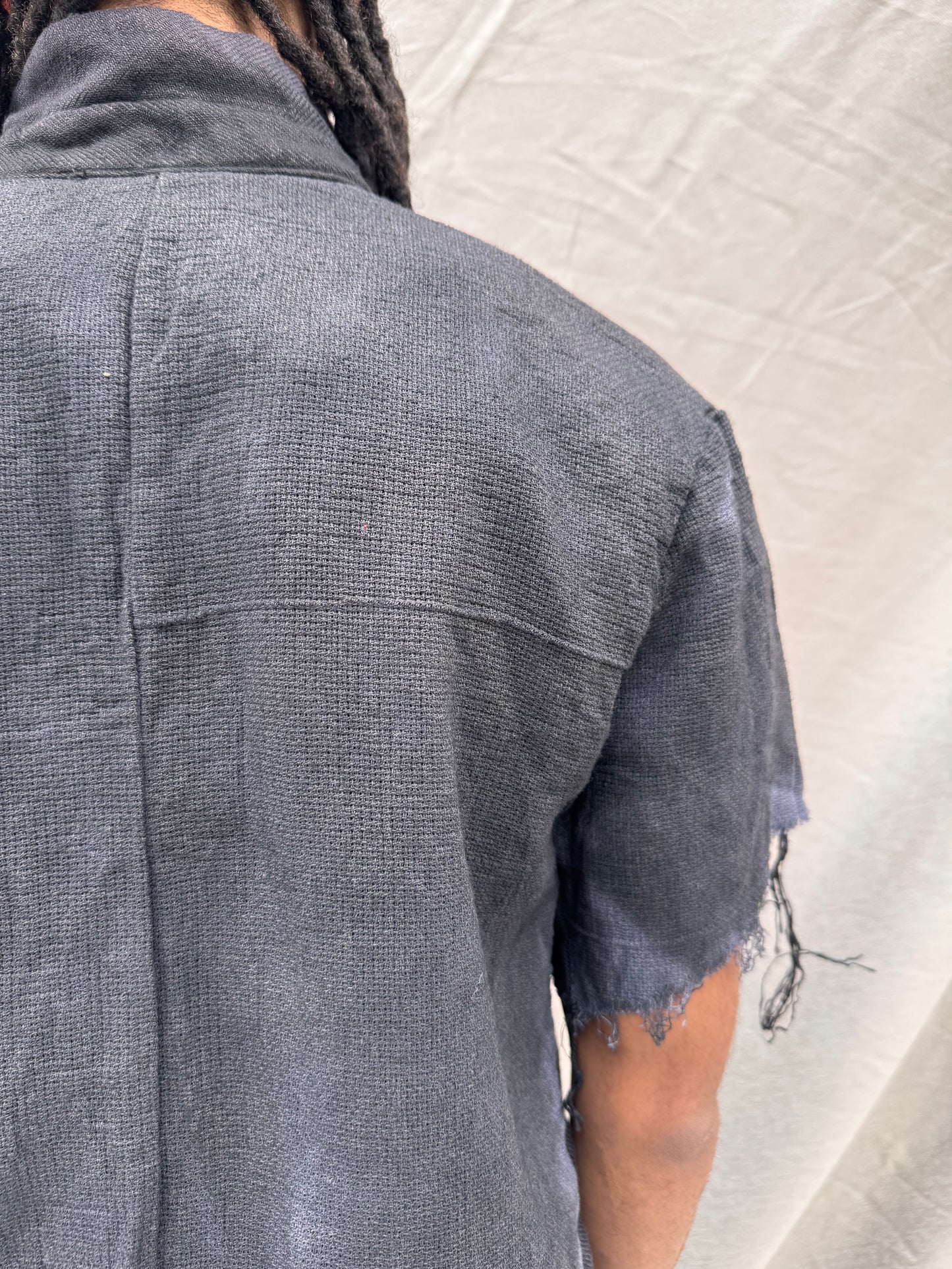 SS25 || FAULTED SHOULDER SS OVERLOCKED SHIRT || BLACK