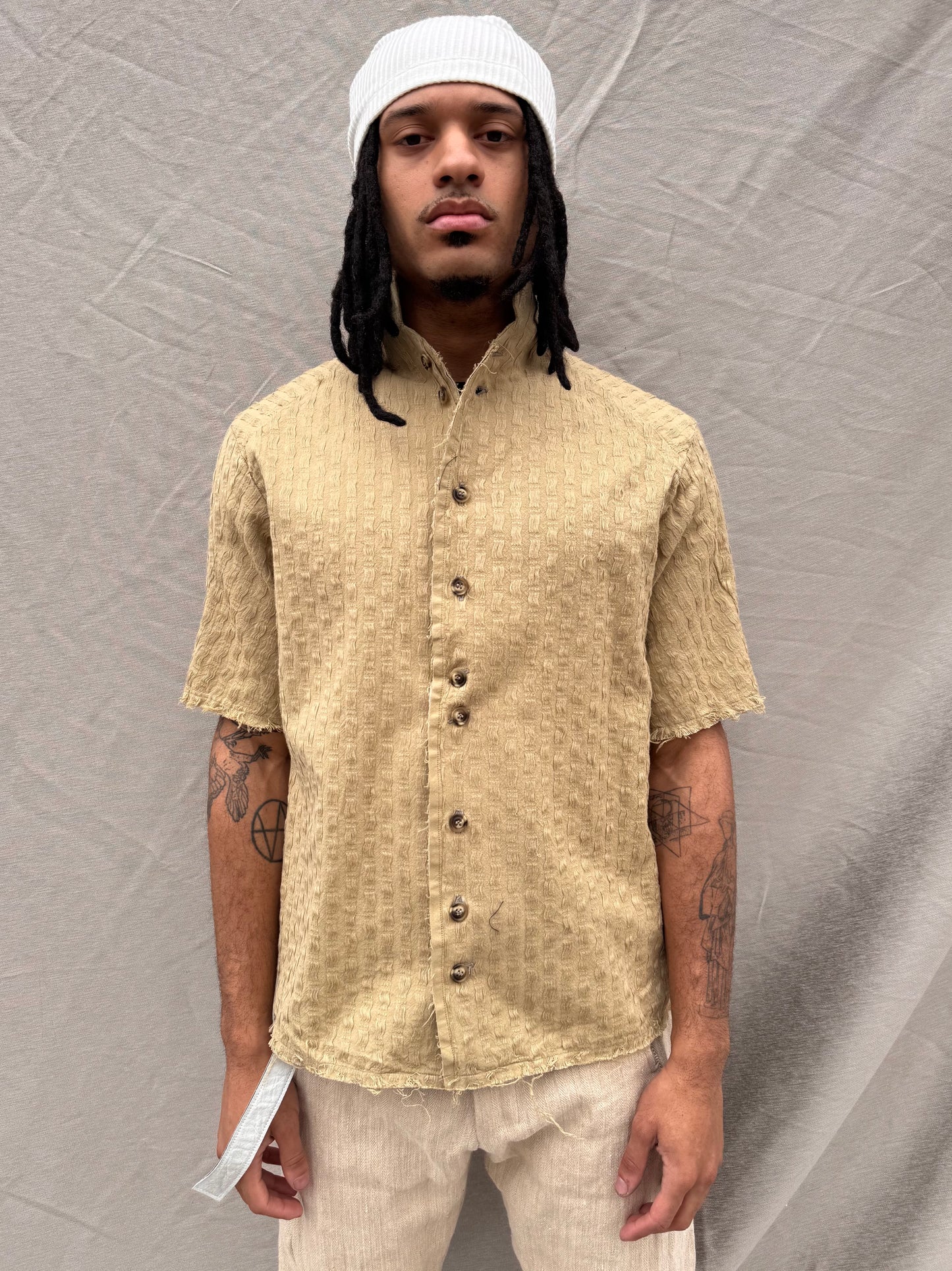 SS25 || PROTOLOGICAL ARCHETYPE SHORT SLEEVE SHIRT || KHAKI