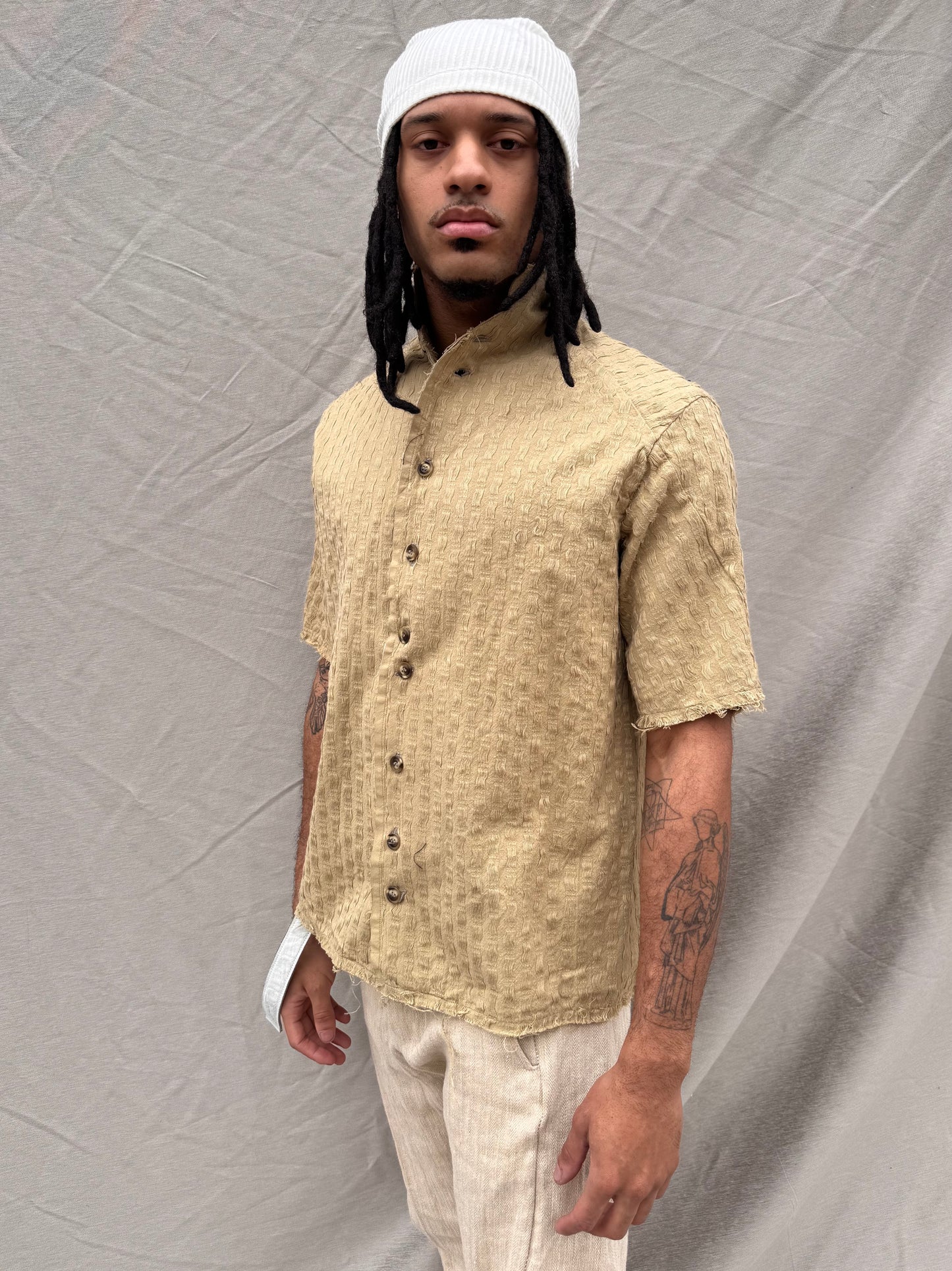 SS25 || PROTOLOGICAL ARCHETYPE SHORT SLEEVE SHIRT || KHAKI
