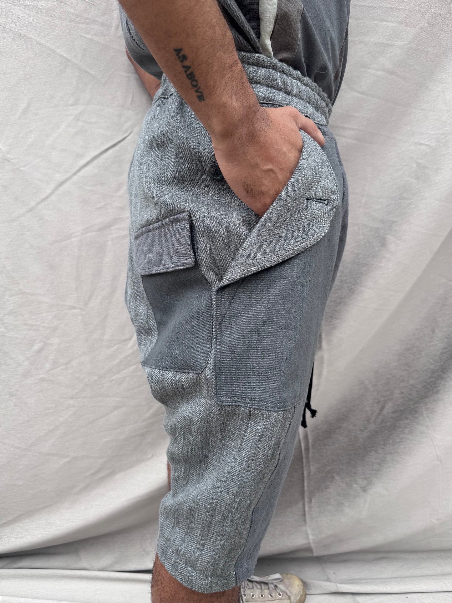 SS25 || ASYMMETRIC ZIP PLACKET ZERO SHORTS || GREY