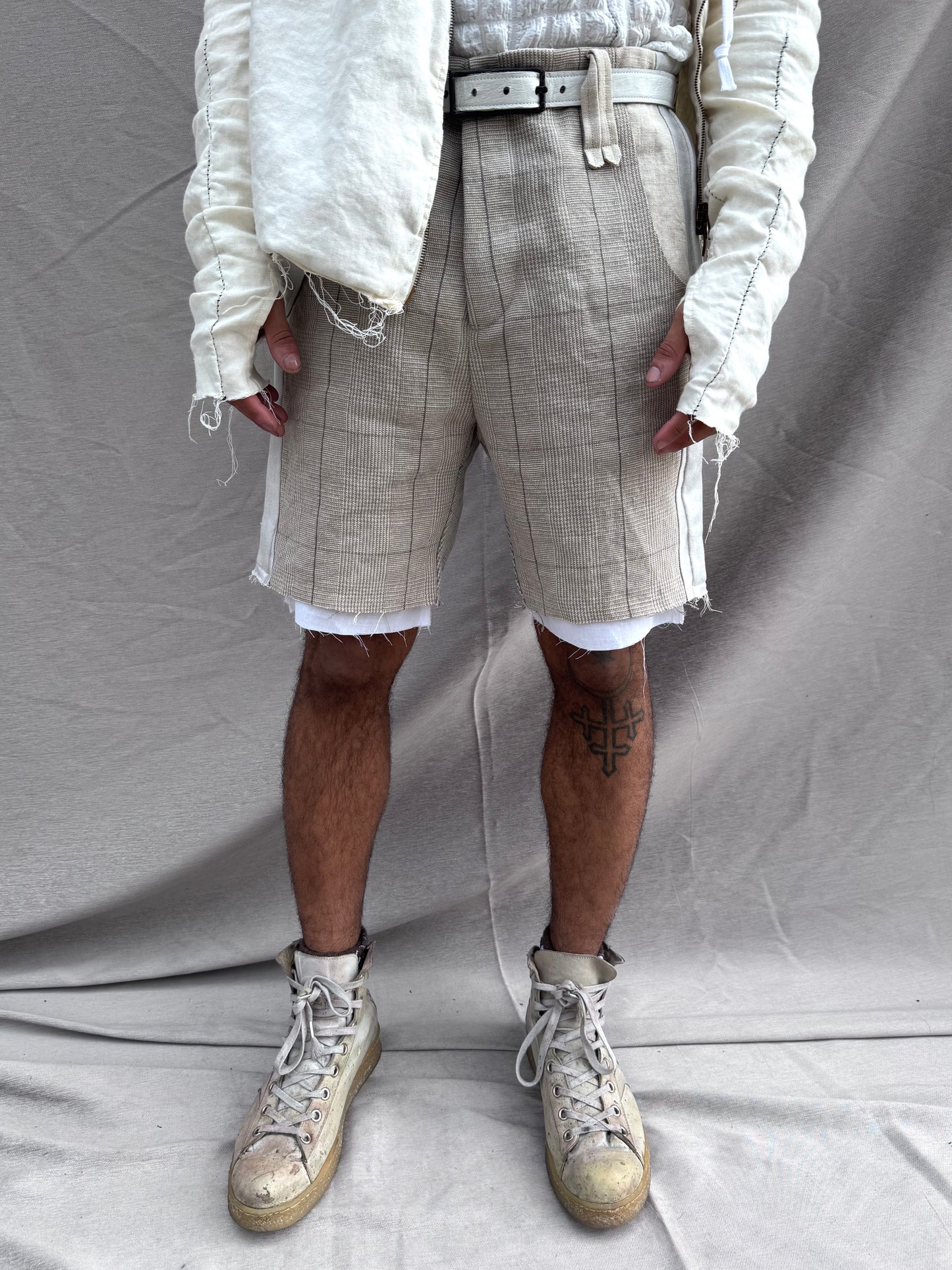 SS25 || TRI PANEL LINEN SHORTS - DOUBLE LAYER || ECRU PLAID