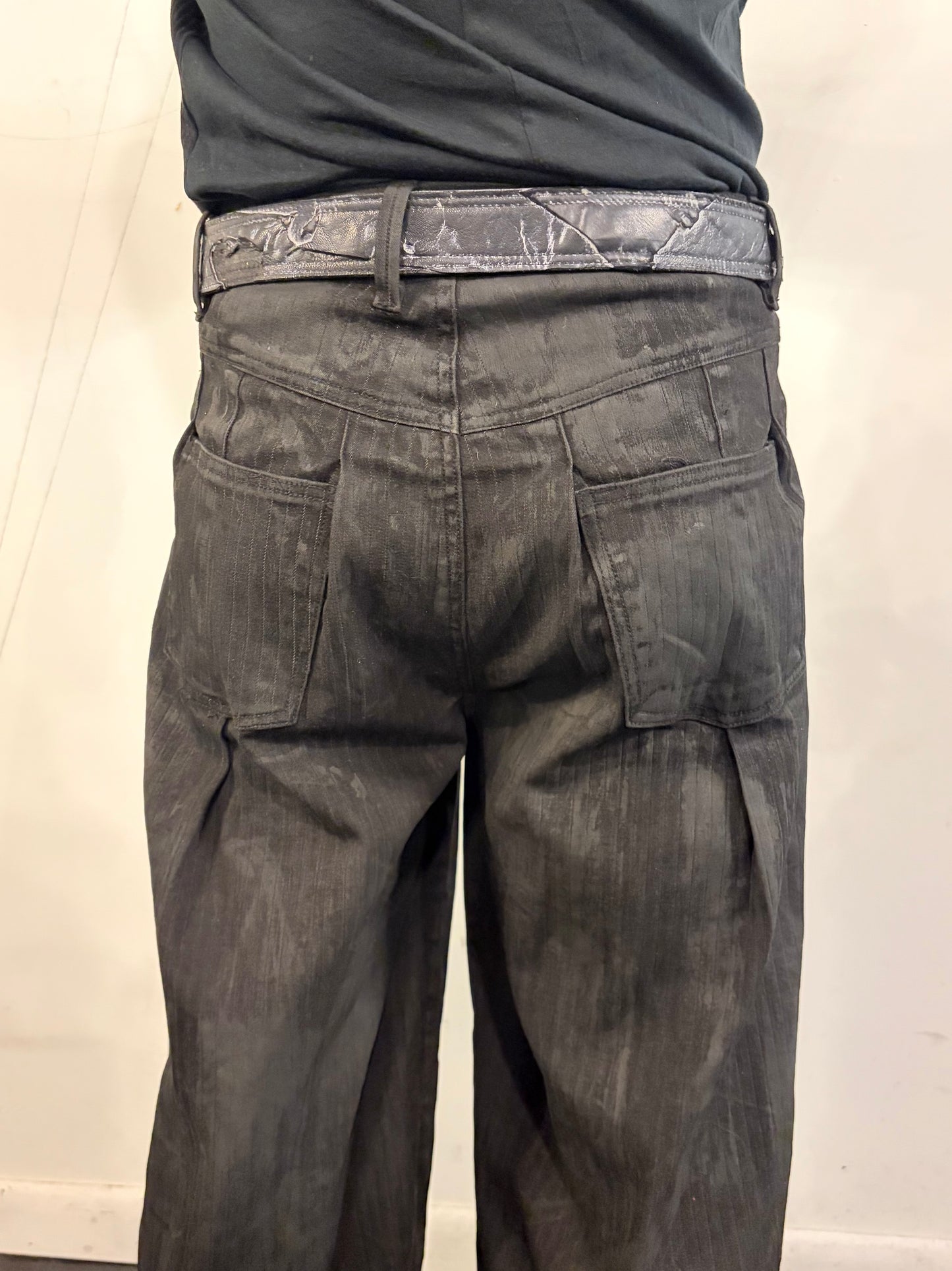 SS26 || 12 PLEAT PANTHEON JEANS || 100% COTTON - COATED BLACK