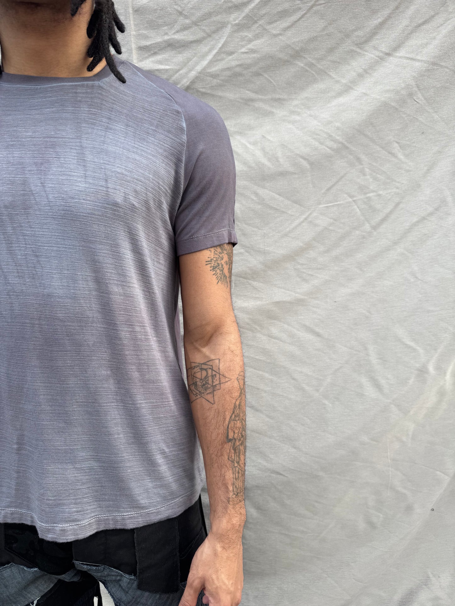 SS25 || SHORT SLEEVE 3DT || GREY