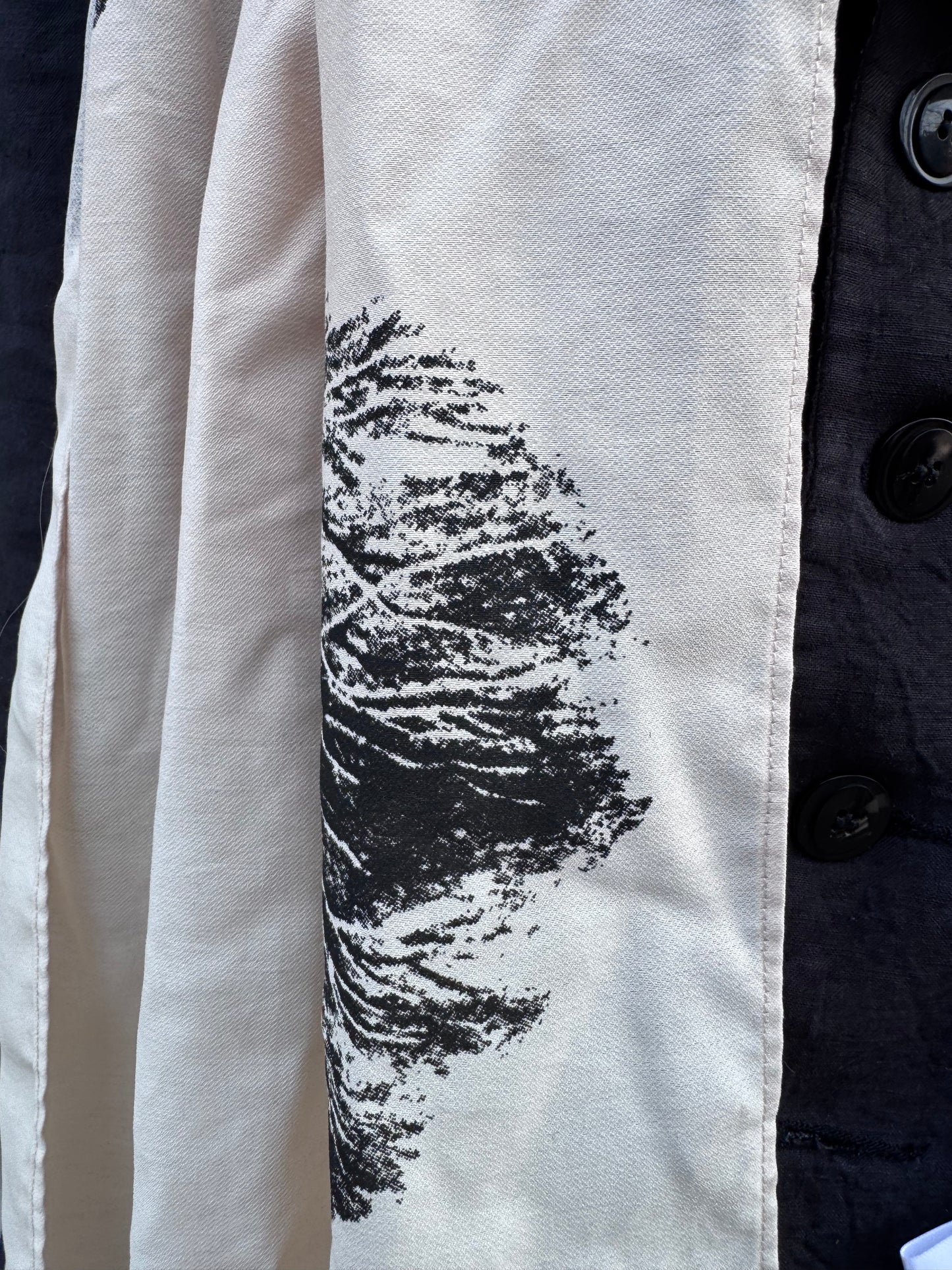 SS25 || SLIM DRY JAMAICAN LEAF RAYON SCARF ||. ECRU