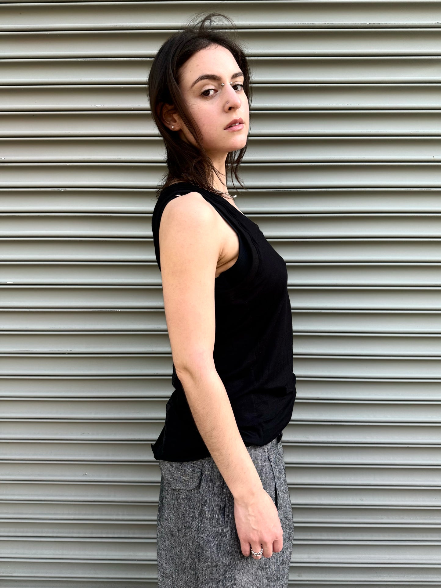 SS24 || RUCHED SPINE TANK TOP || BLACK