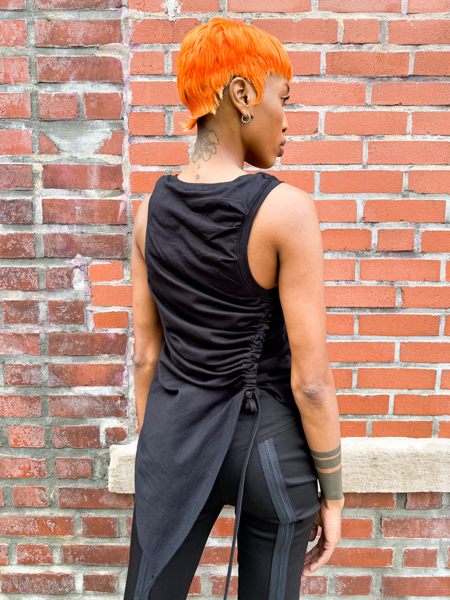 SS24 || CONVERTIBLE RUCHED BACK TANK || BLACK