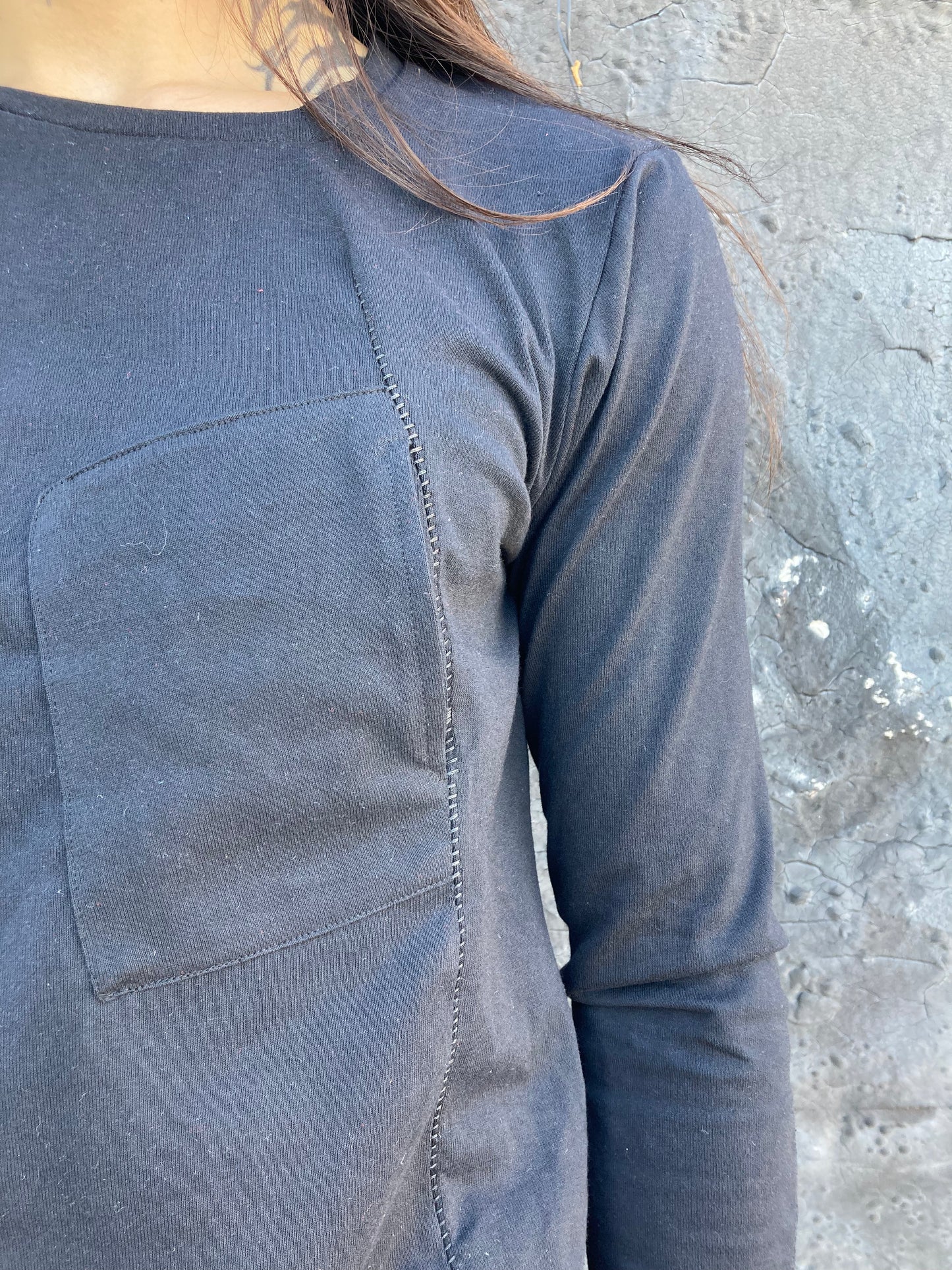 ZBT FW || ASYMMETRIC POMPEI POCKET LS TOP || GREY