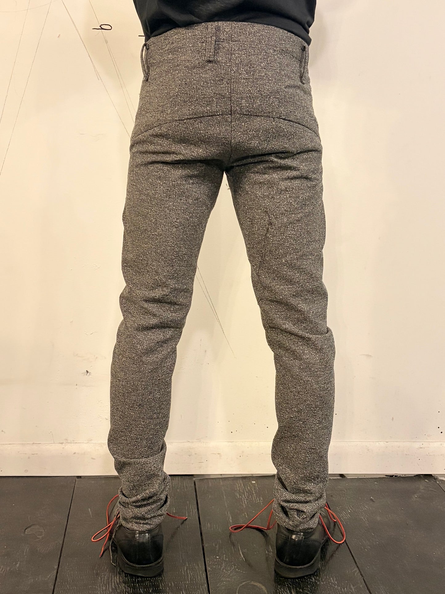 SS26 || MINIMALIST SLIM PANTS || RAW SILK - GREY