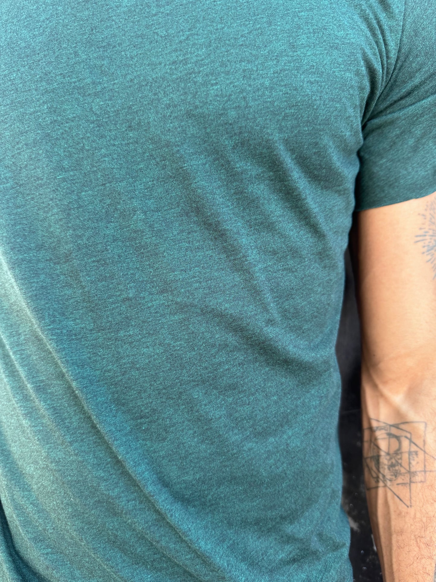 ZBT JAMAICA || SHORT SLEEVE FAULTED SHOULDER || EMERALD GREEN