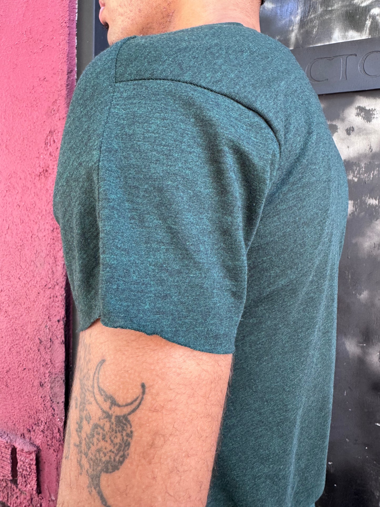 ZBT JAMAICA || SHORT SLEEVE FAULTED SHOULDER || EMERALD GREEN