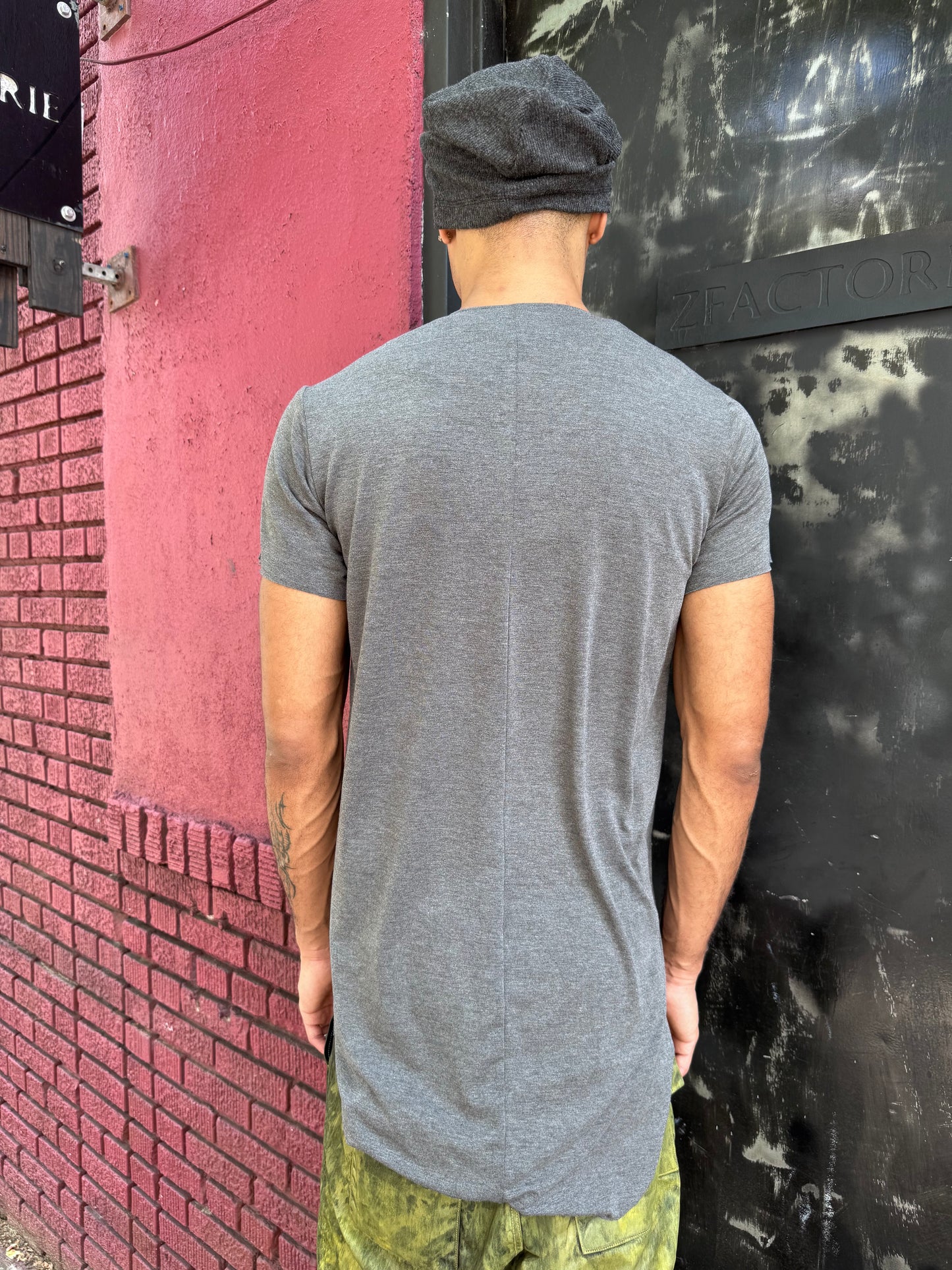 ZBT- JAMAICA || ECHADH SEAM SHORT SLEEVE TOP || GREY