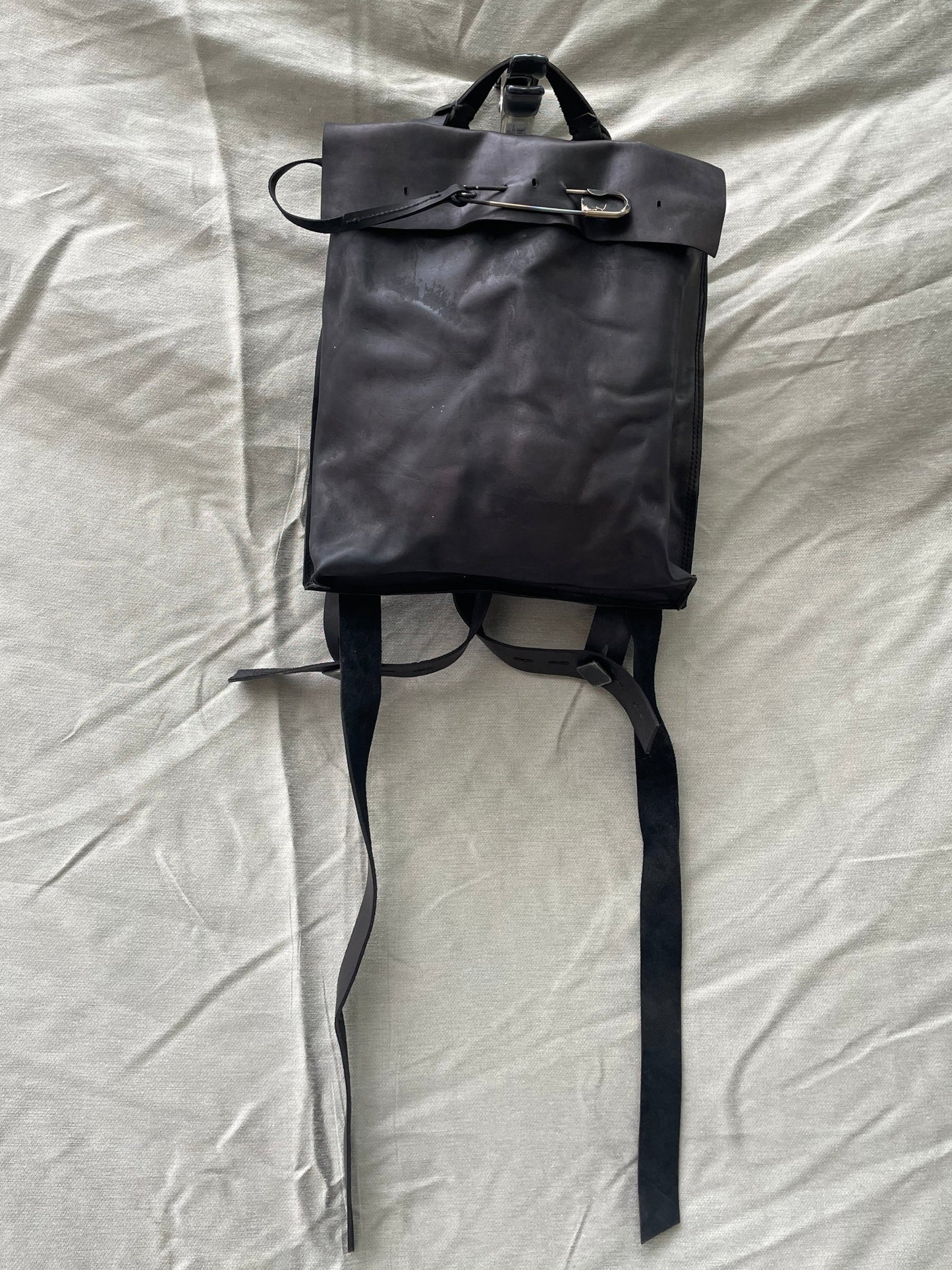 SS25 || LECTER - BACKPACK || BLACK OVERDYED COWHIDE