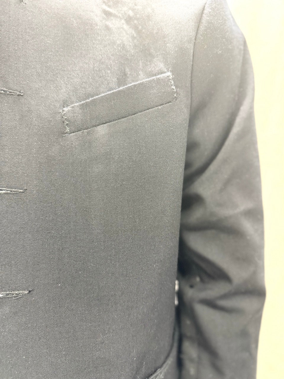FW24 || SILK SEAMED PEAKED LAPEL BLAZER || BLACK