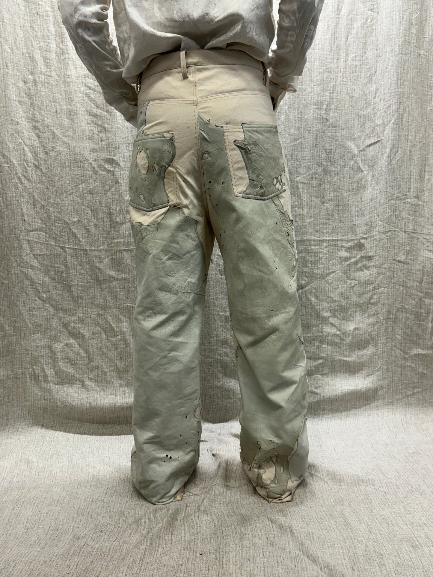 FW24 || MOONSTAR GODDE JEANS || WHITE