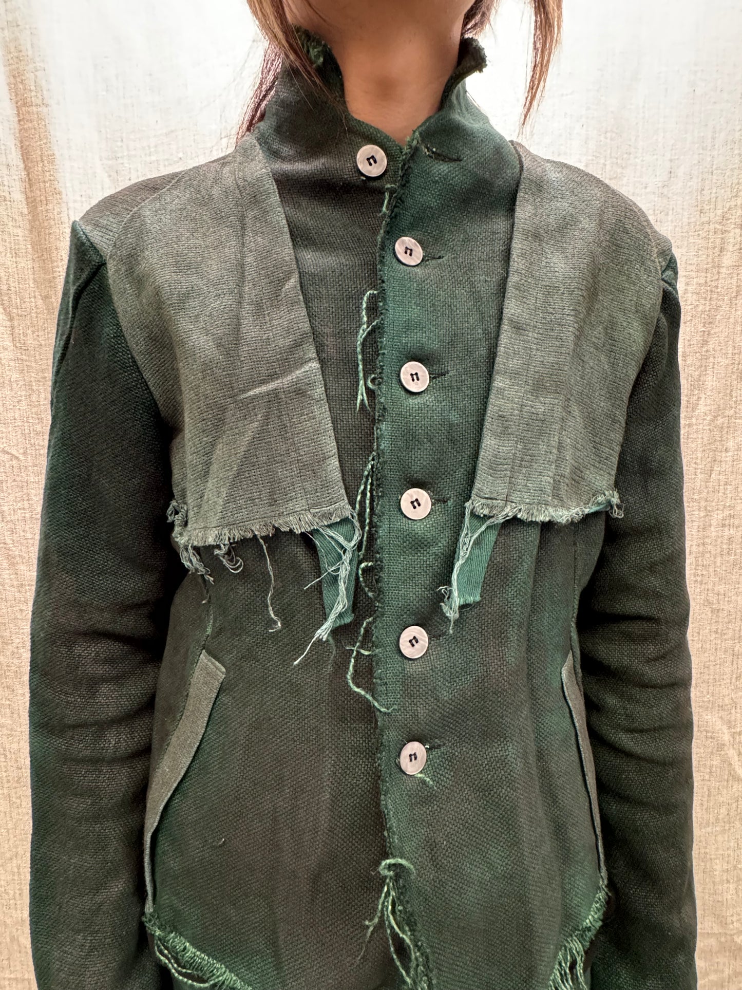 FW24 || PROTOLOGICAL ARCHETYPE CAPE YOKE SHIRT JACKET || GREEN