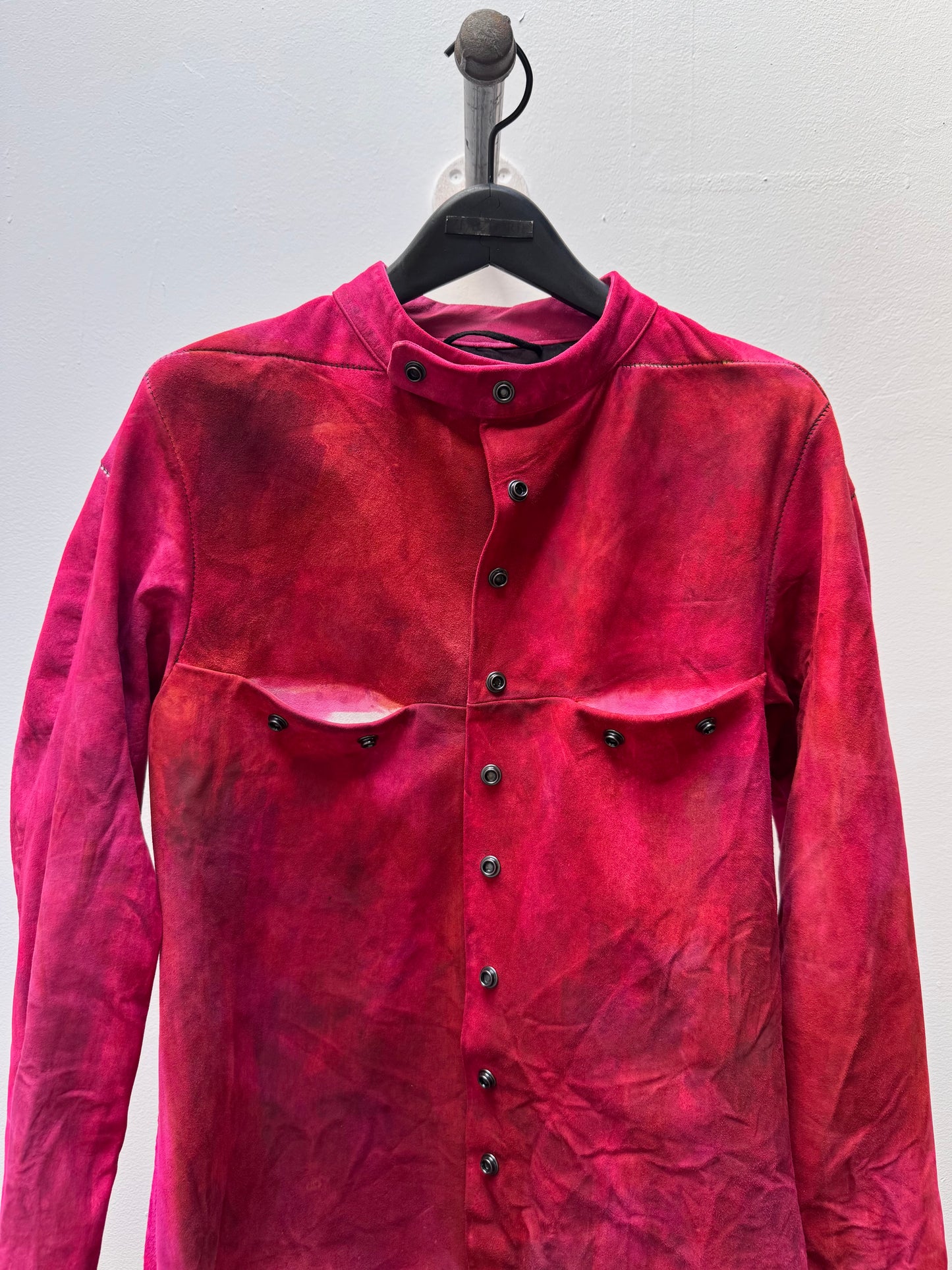FW25 || FAULTED SHOULDER 2.0 LEATHER SHIRT|| 100% KANGAROO || ROMANTIC RED