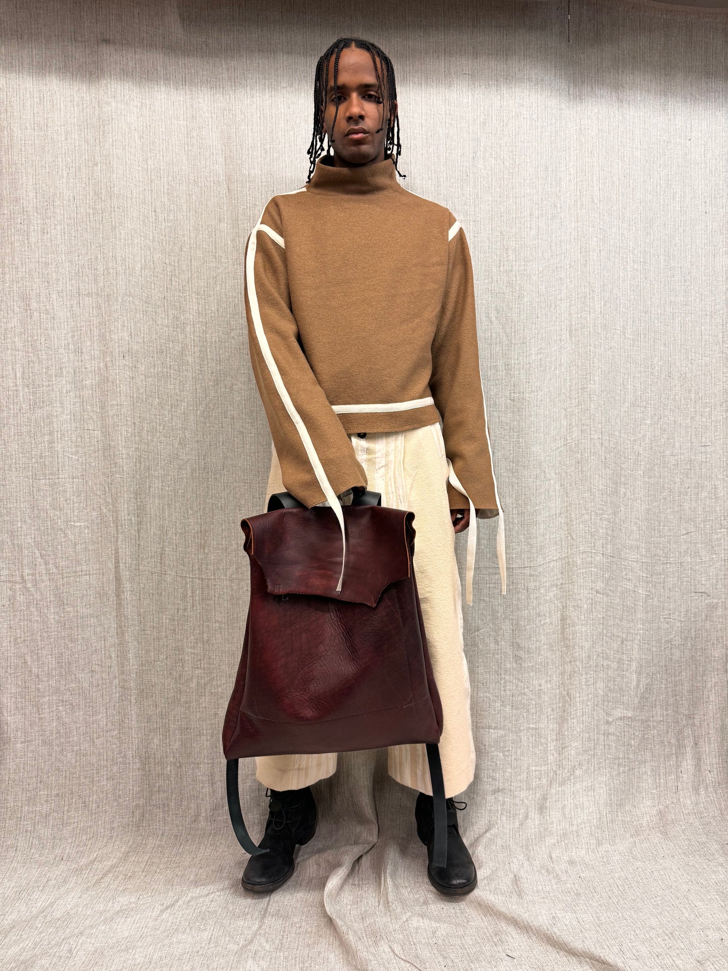 FW24 || PIPED SEAM HIGH NECK TOP || TAN WOOL