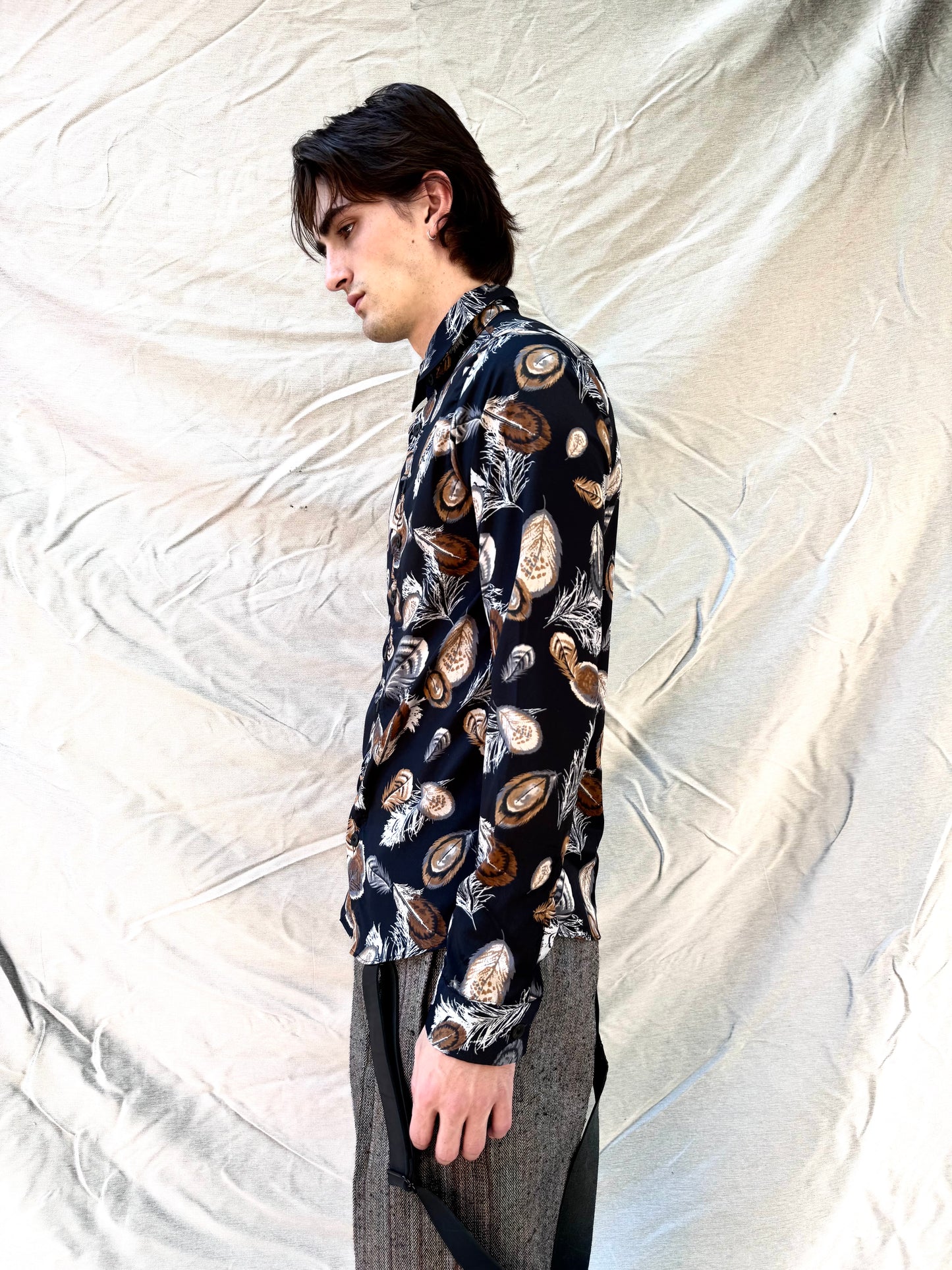FW25 || CLASSIC FIT SILK SHIRT || 100% SILK FEATHER PRINT