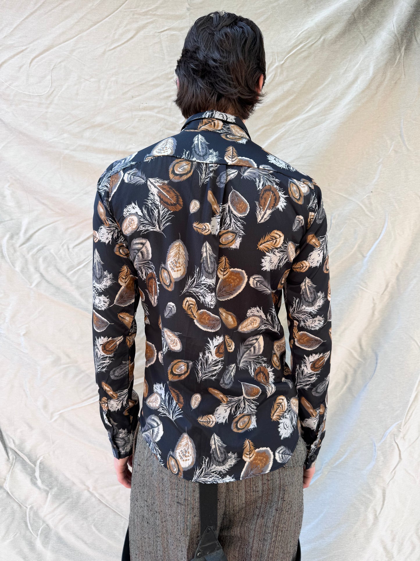 FW25 || CLASSIC FIT SILK SHIRT || 100% SILK FEATHER PRINT